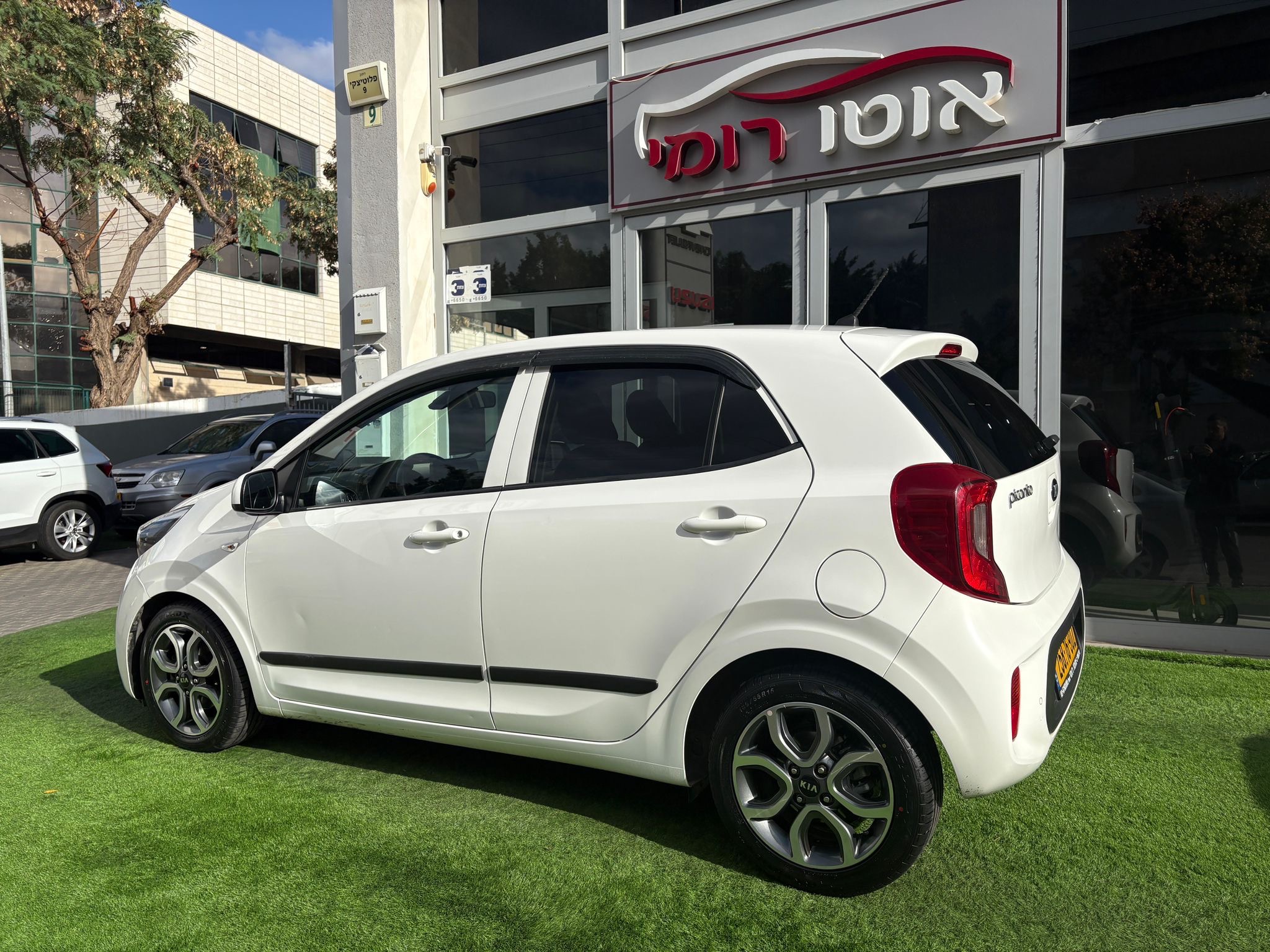 תמונות רכב קיה פיקנטו