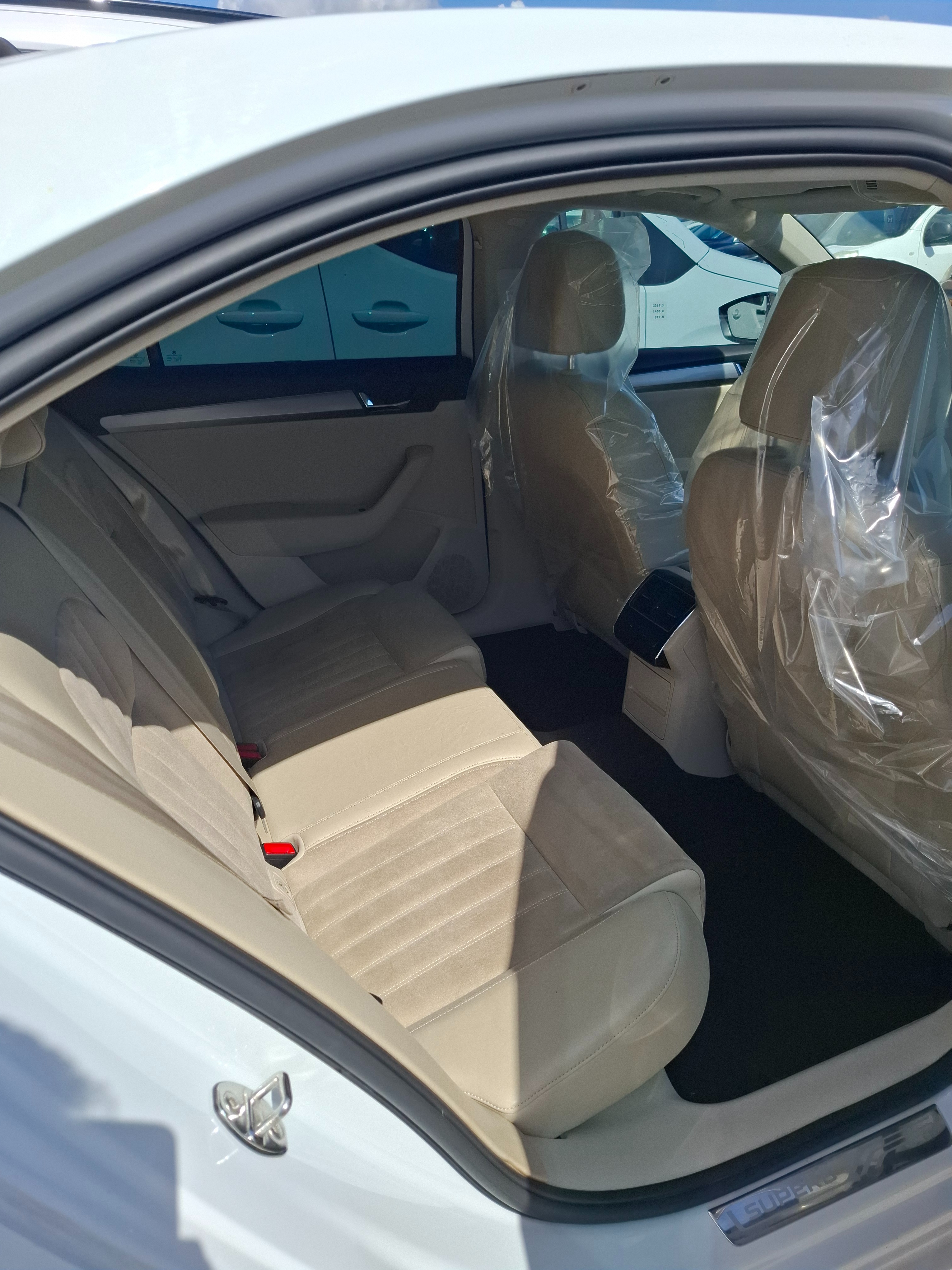 סקודה, סופרב