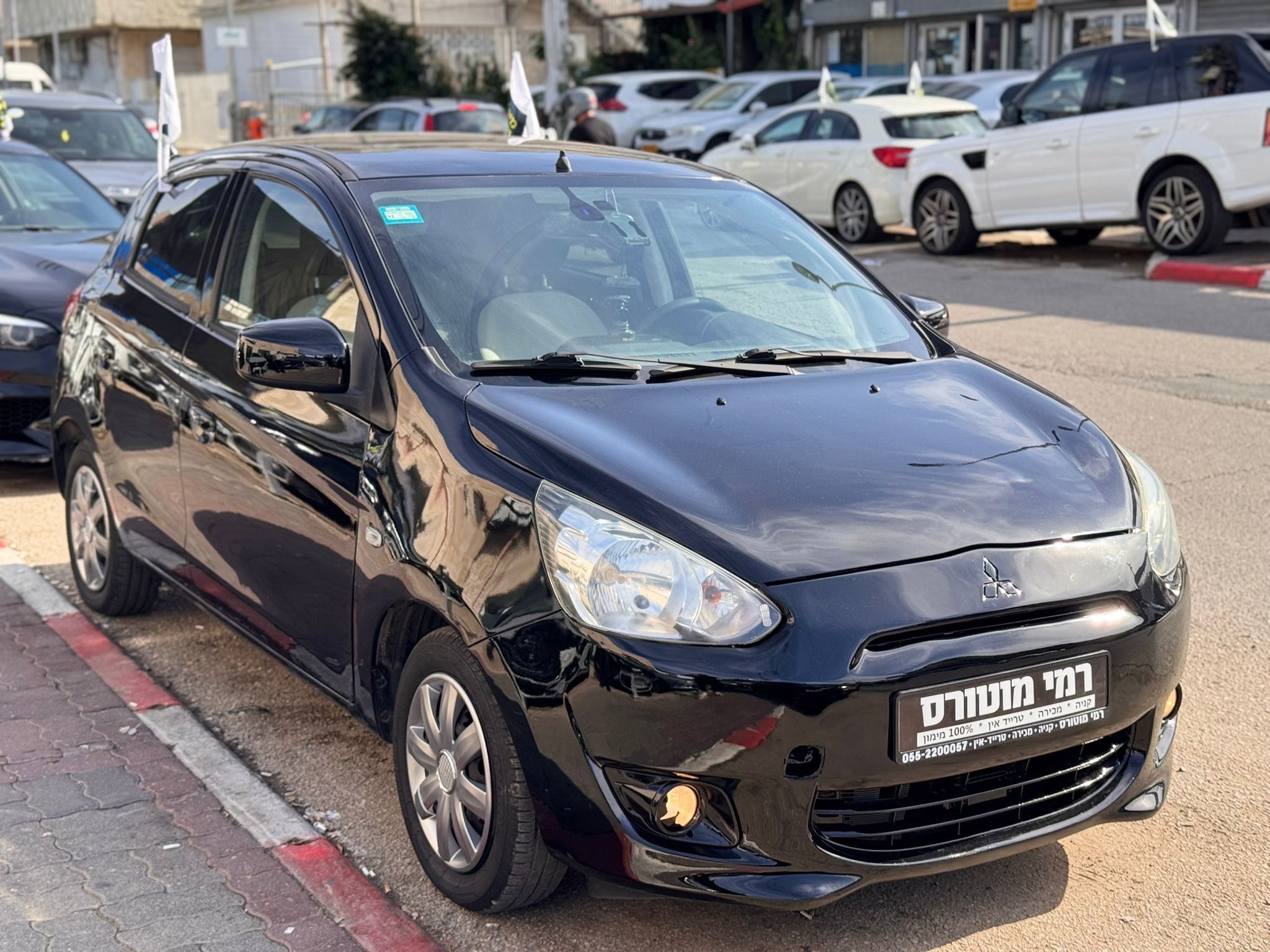 תמונות רכב מיצובישי ספייס סטאר