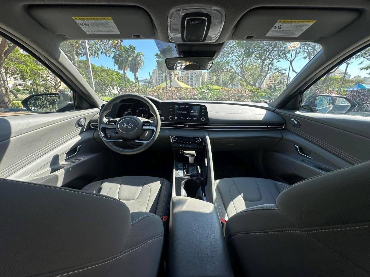 תמונות רכב יונדאי אלנטרה