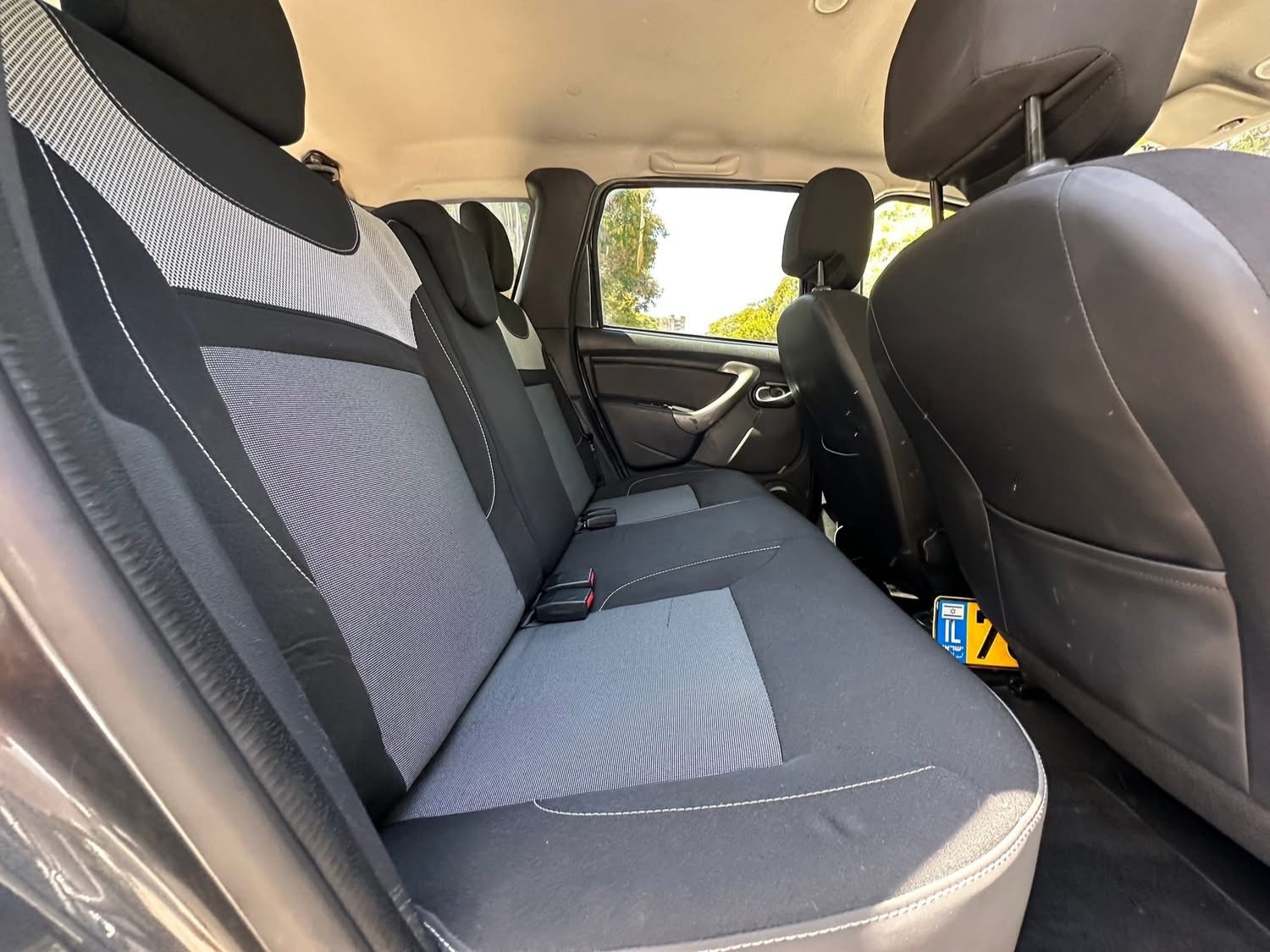 תמונות רכב דאציה דאסטר