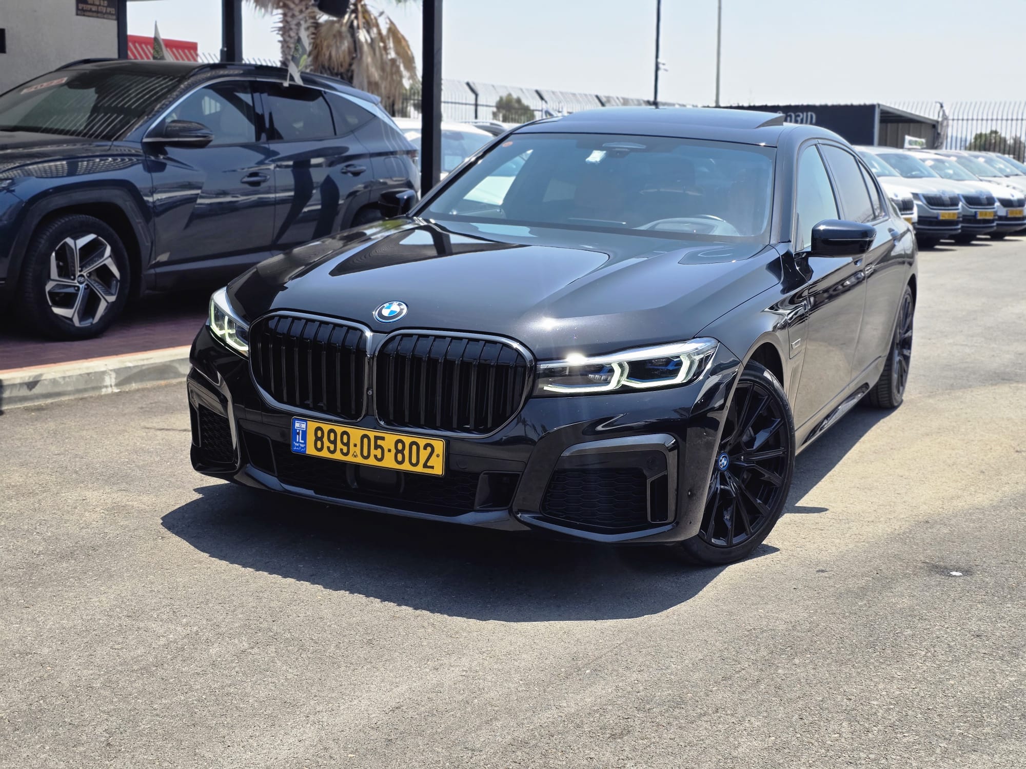 תמונות רכב ב מ וו 745LE