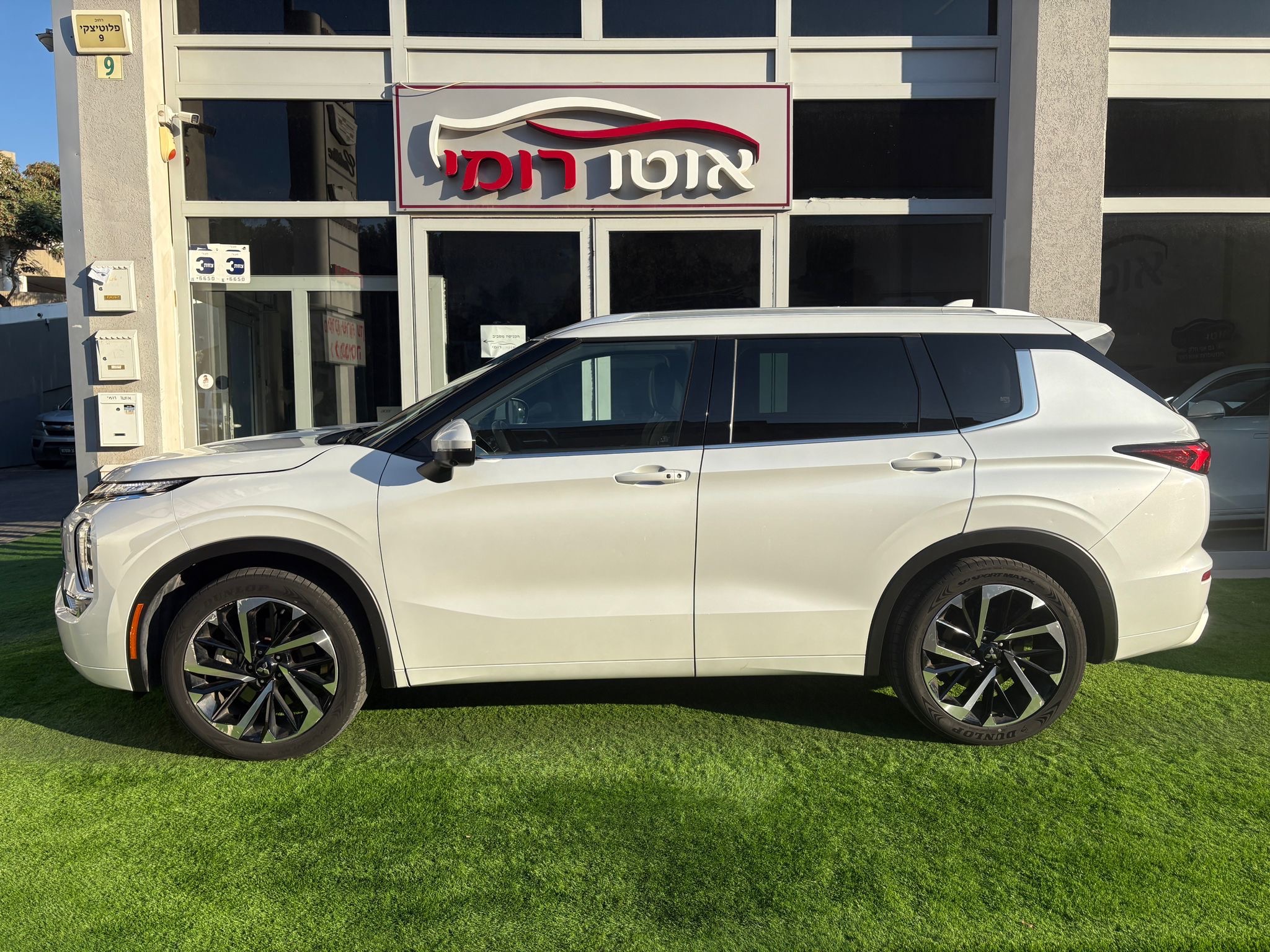 מיצובישי, אאוטלנדר