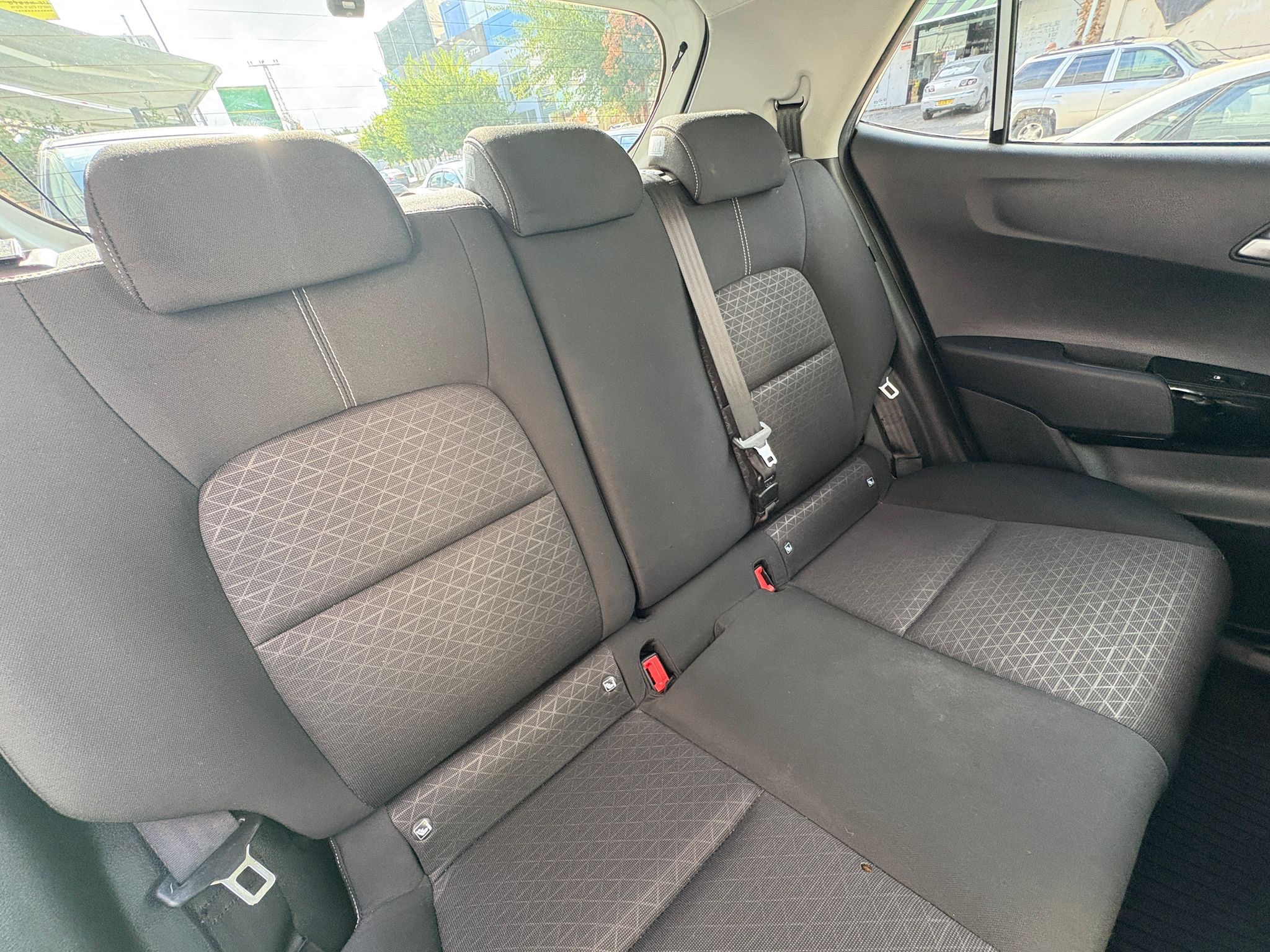 תמונות רכב קיה פיקנטו