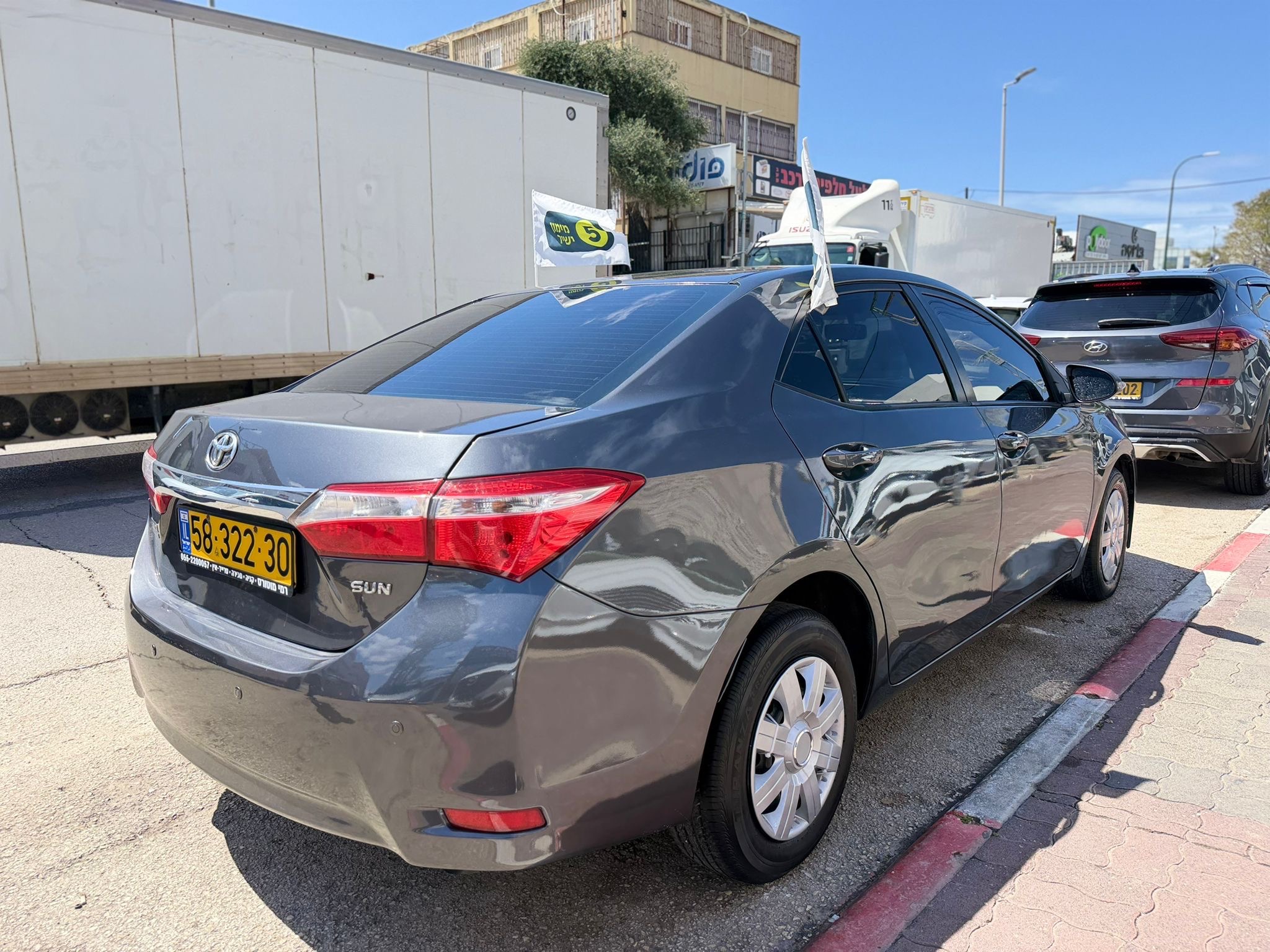 תמונות רכב טויוטה קורולה