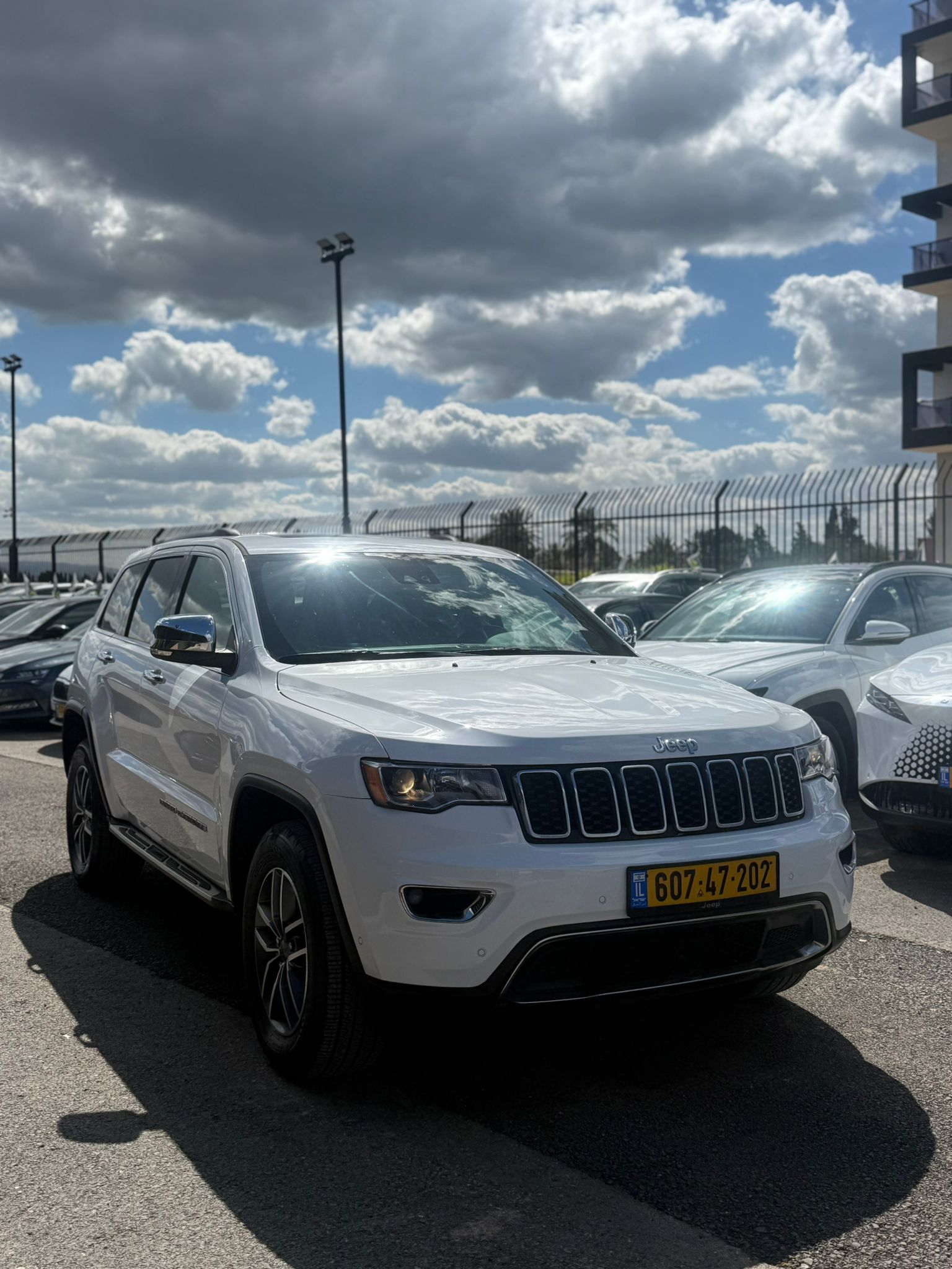ג'יפ, GRAND CHEROKEE