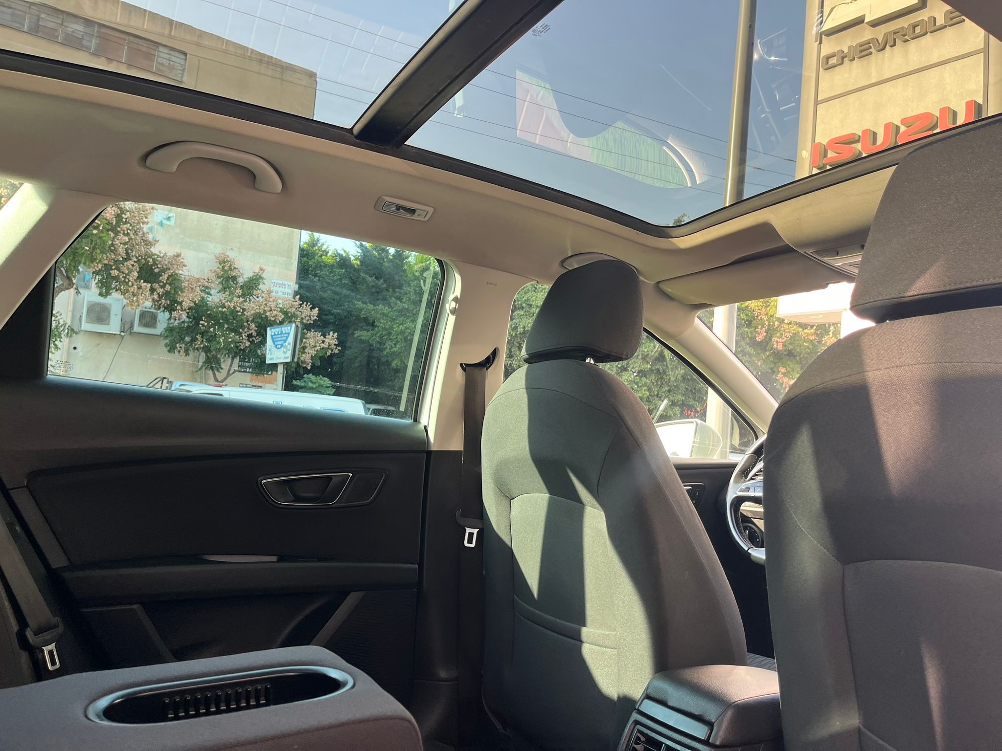 תמונות רכב סיאט לאון