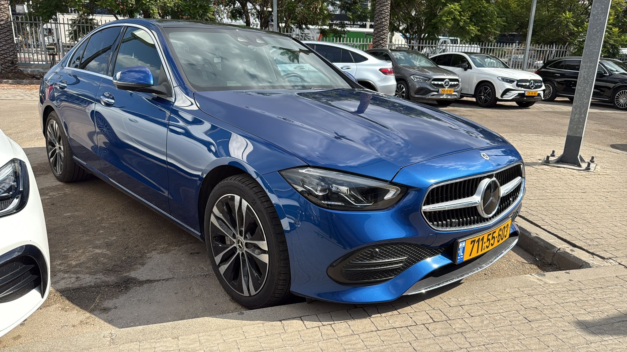 תמונות רכב מרצדס C קלאס
