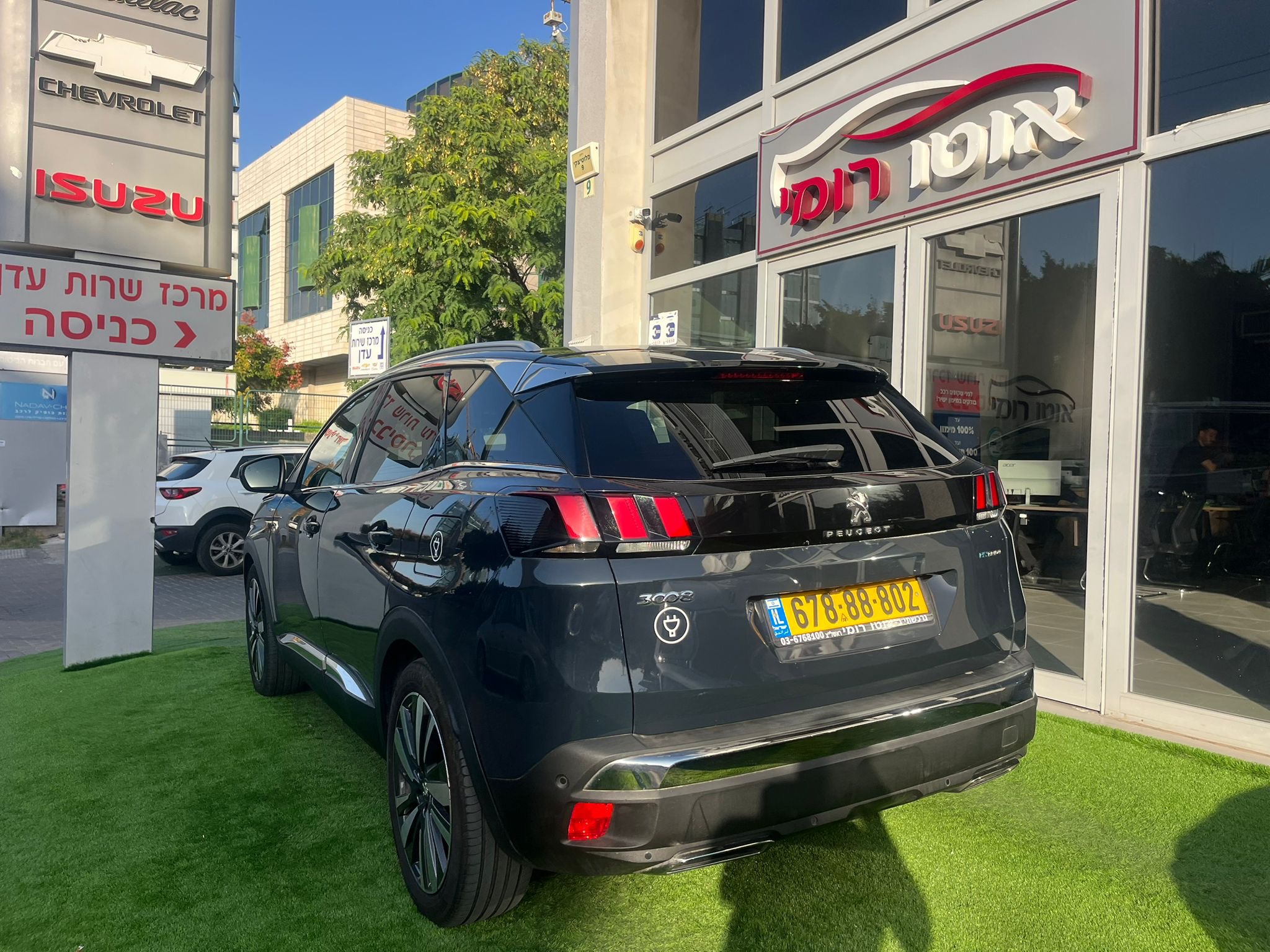 תמונות רכב פיג'ו 3008