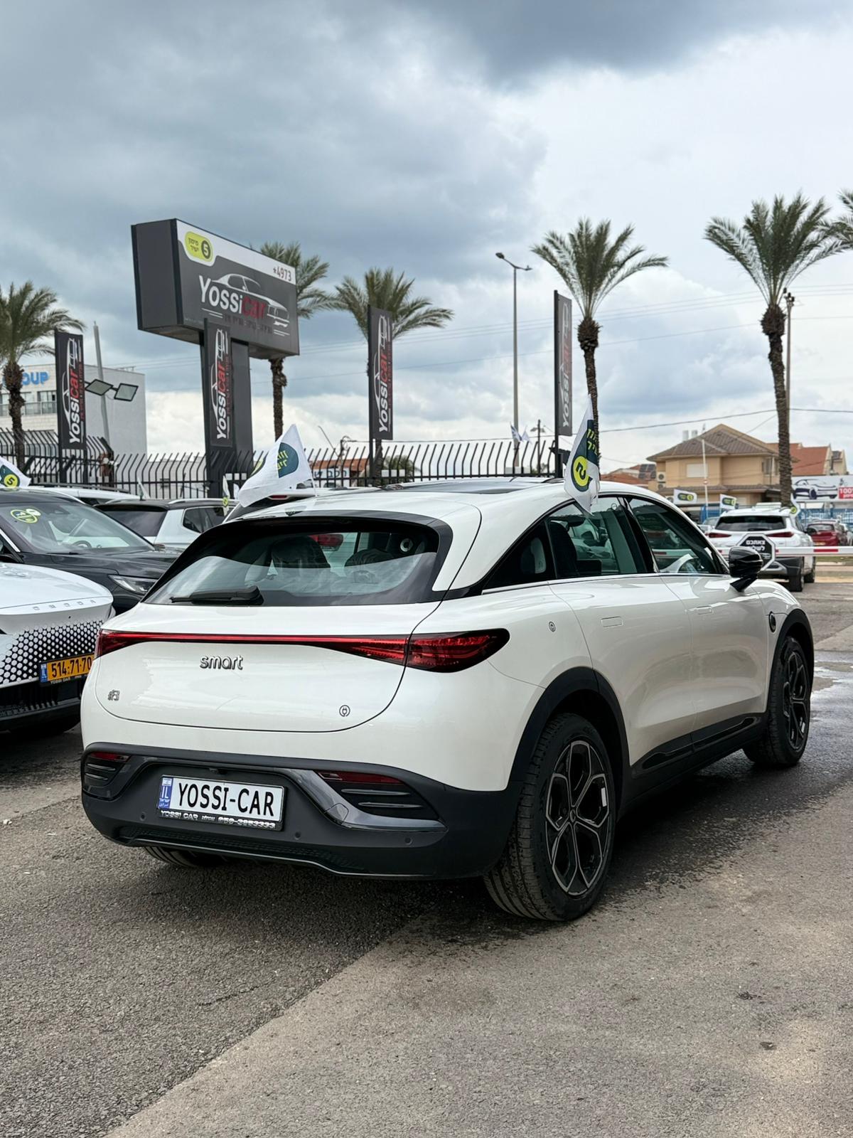 תמונות רכב סמארט HASHTAG THREE