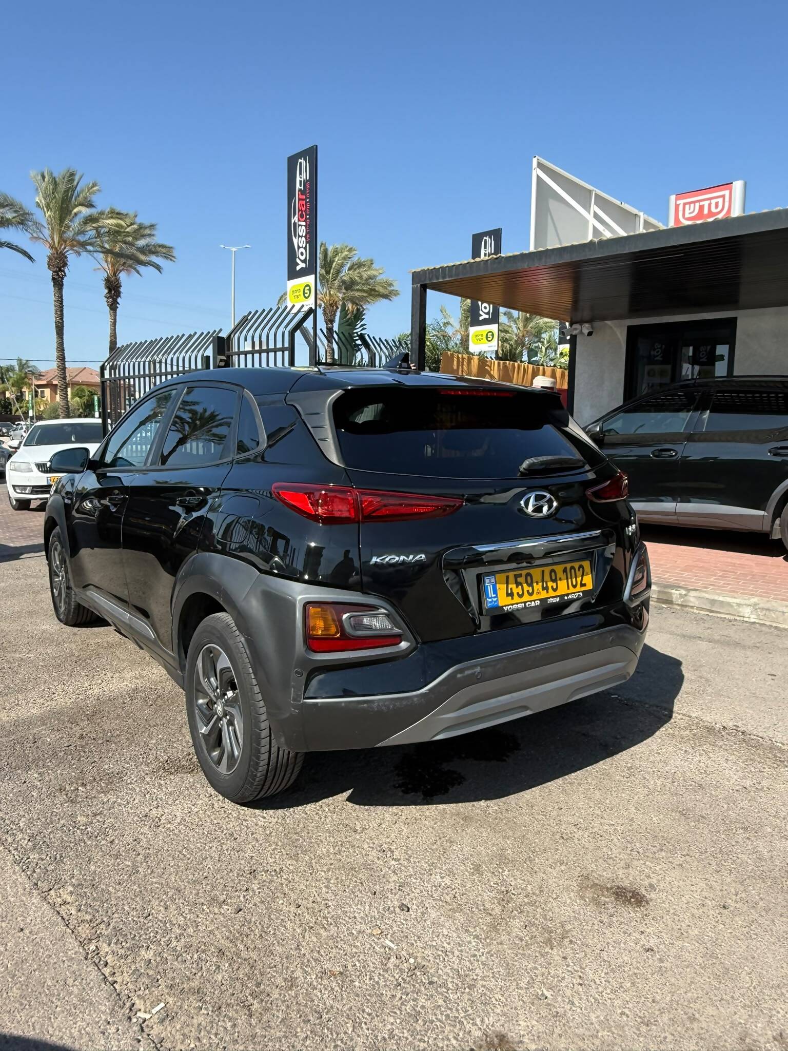 תמונות רכב יונדאי KONA HYBRID