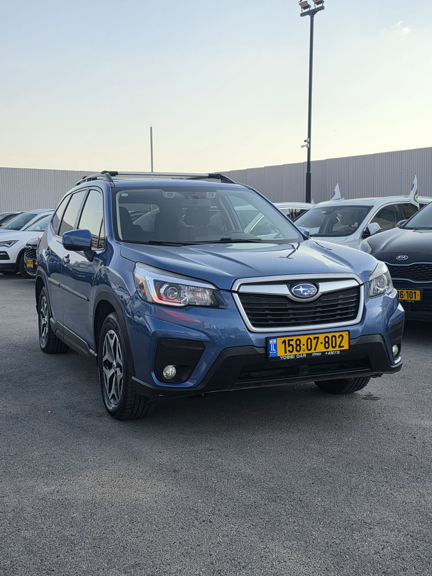 תמונות רכב סובארו FORESTER