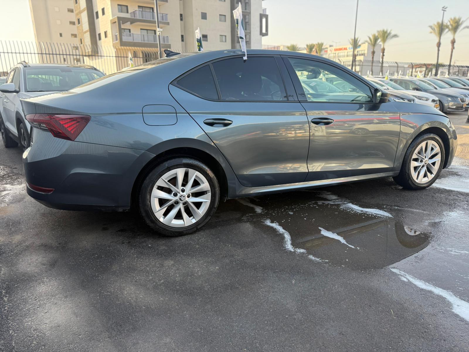 תמונות רכב סקודה OCTAVIA