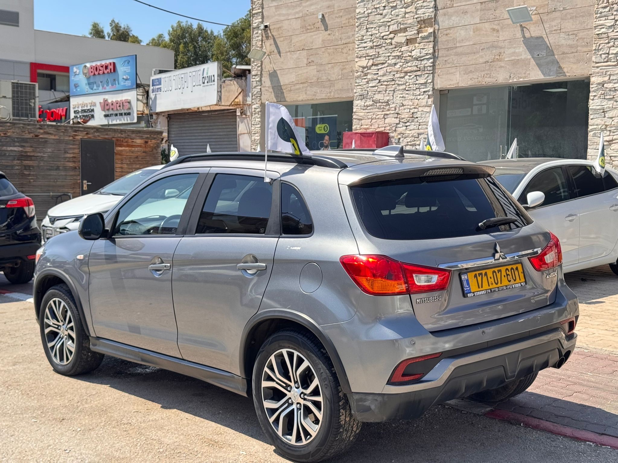 תמונות רכב מיצובישי ASX