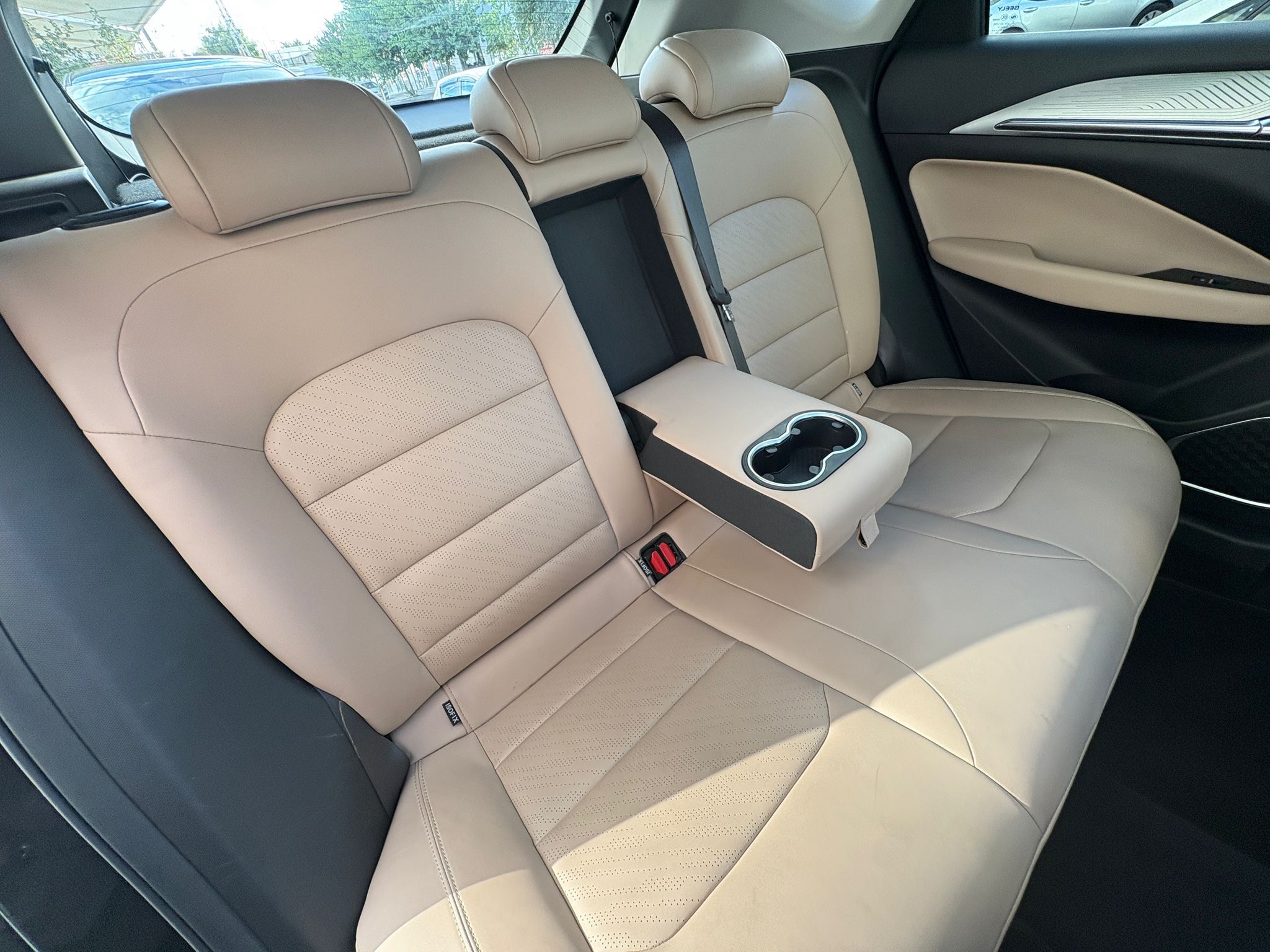 תמונות רכב גילי GEOMETRY