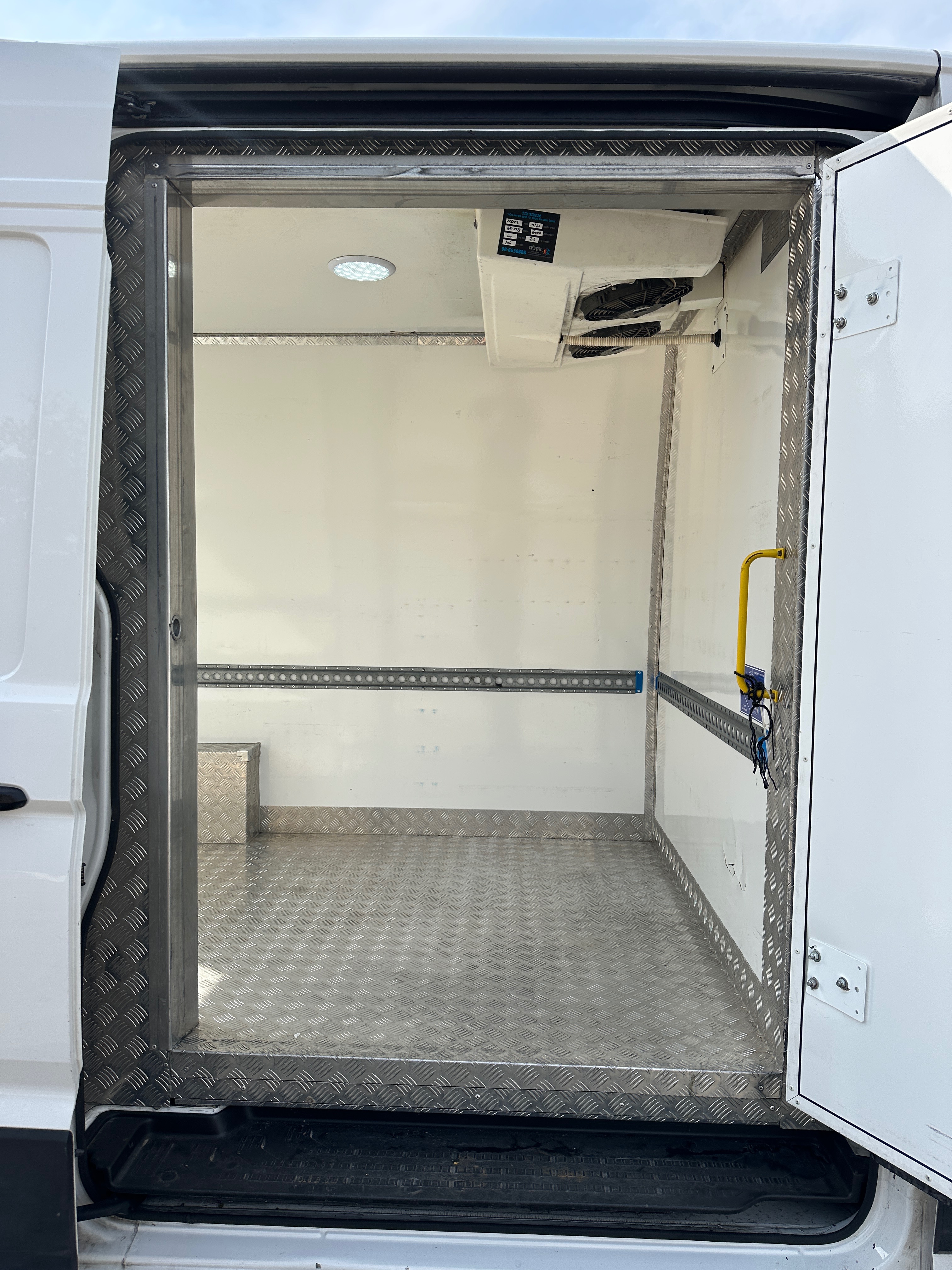 תמונות רכב פולקסווגן קראוול