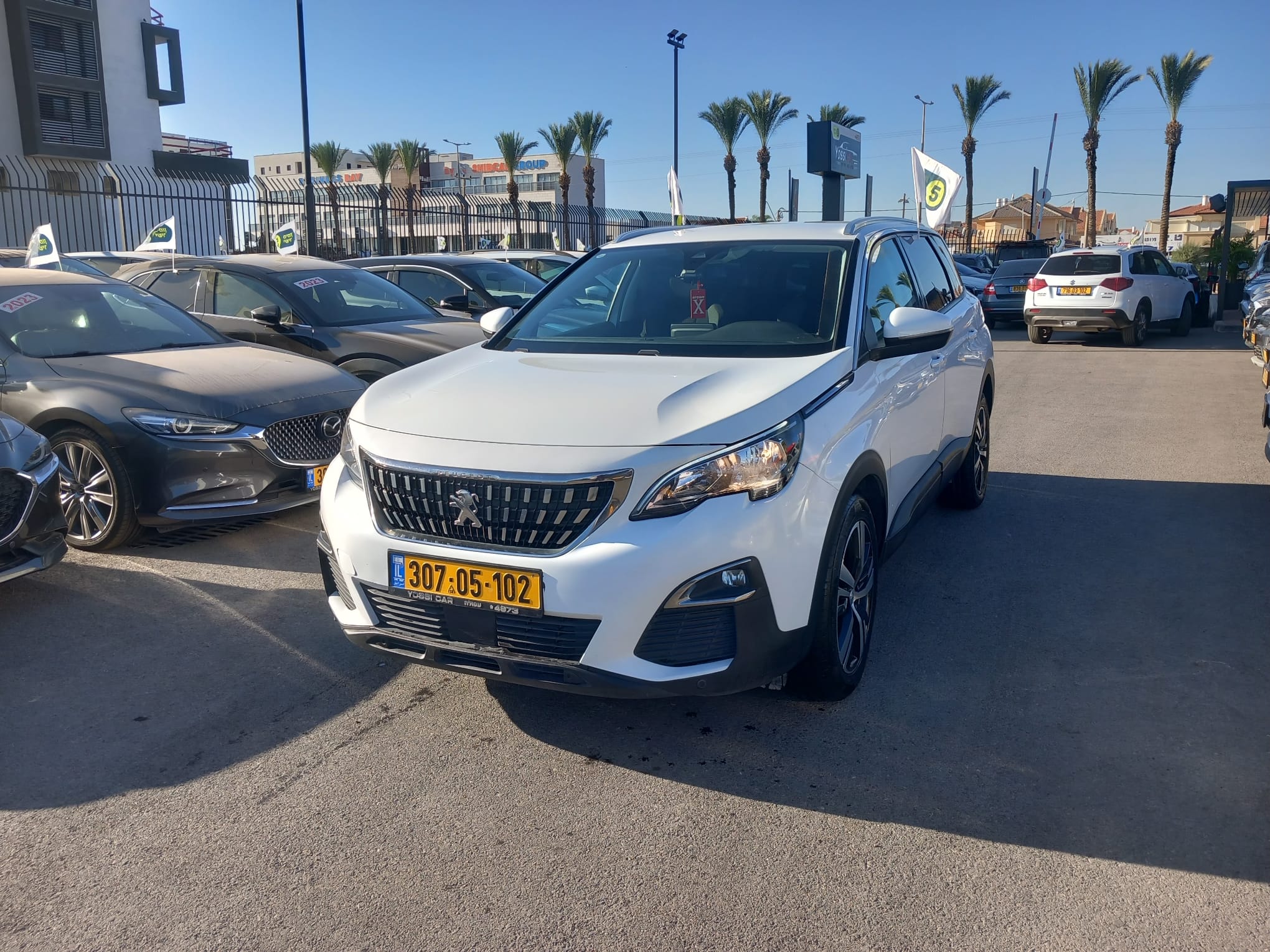 תמונות רכב פיג'ו 5008