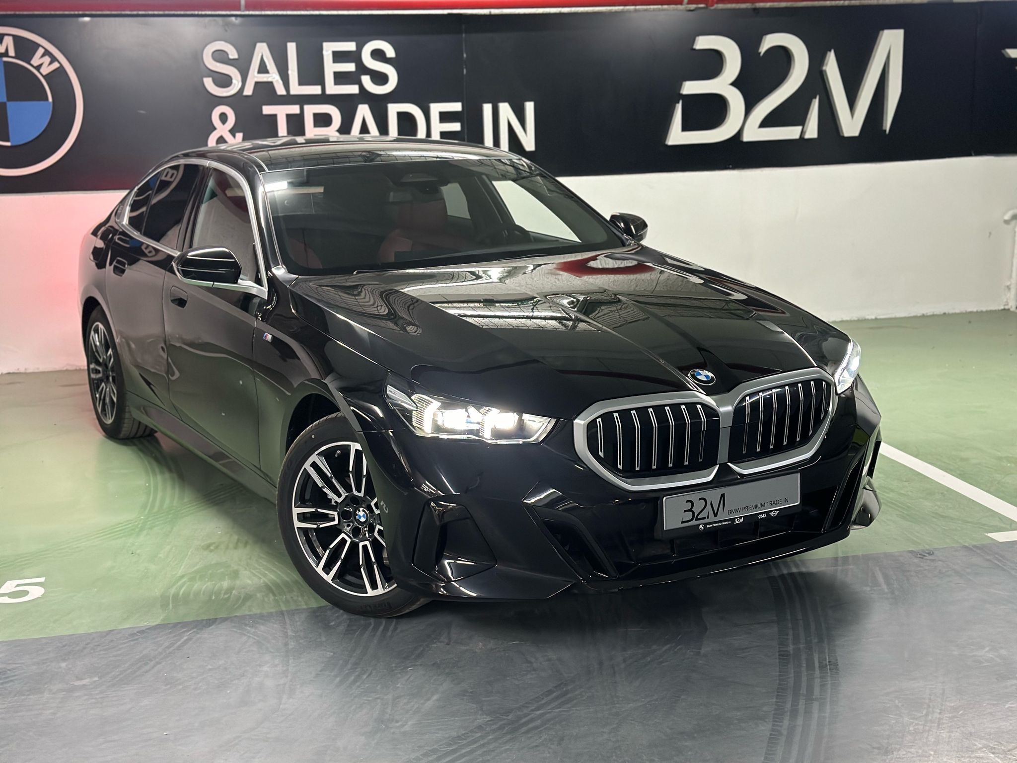 תמונות רכב ב מ וו סדרה 5