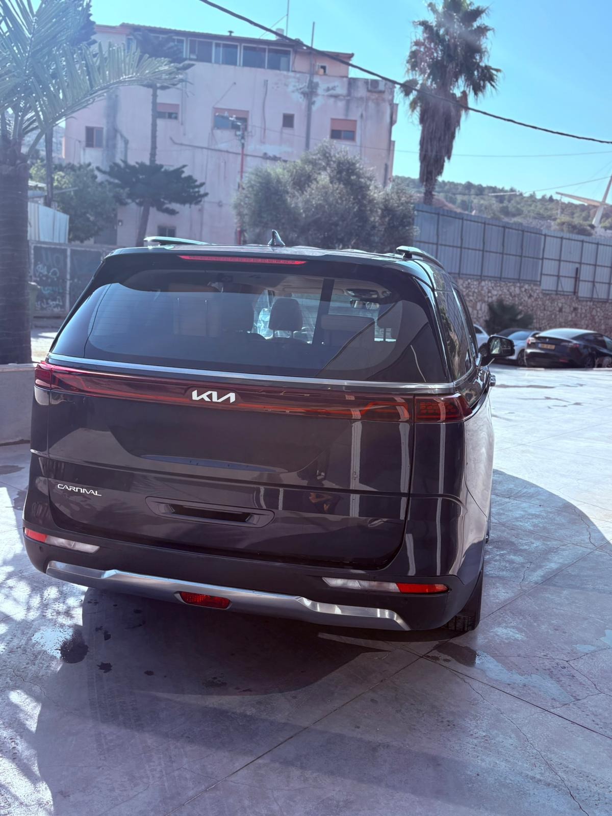 תמונות רכב קיה קרניבל