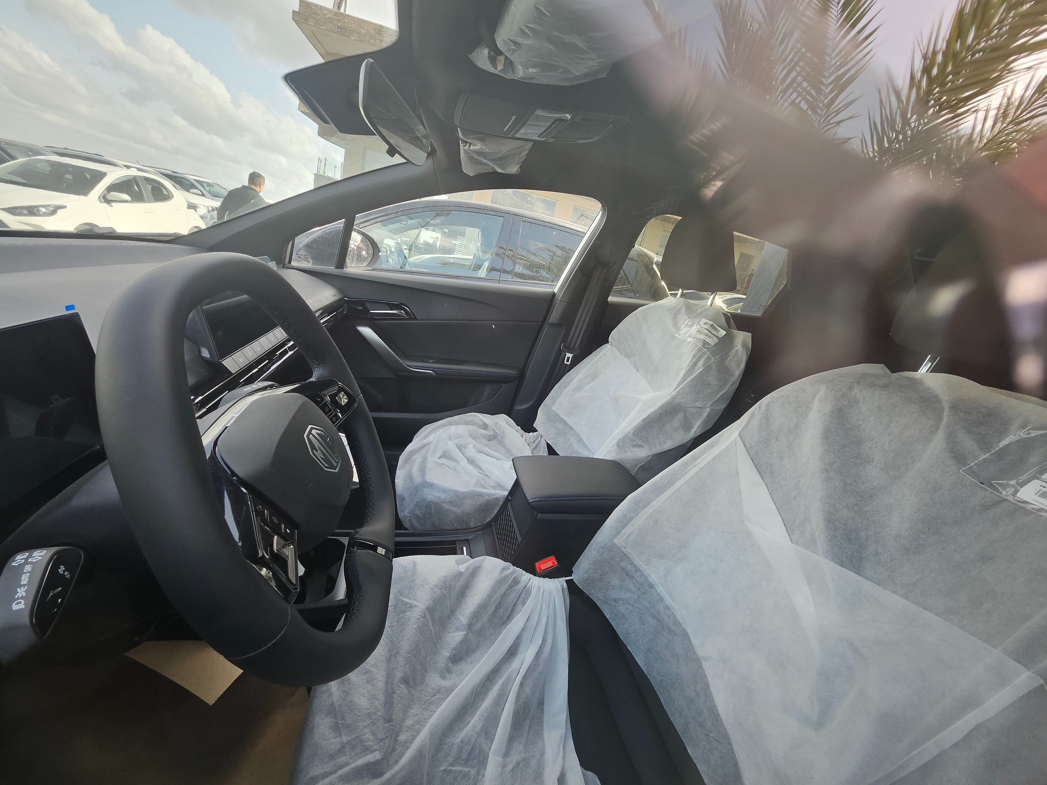 תמונות רכב MG MG4