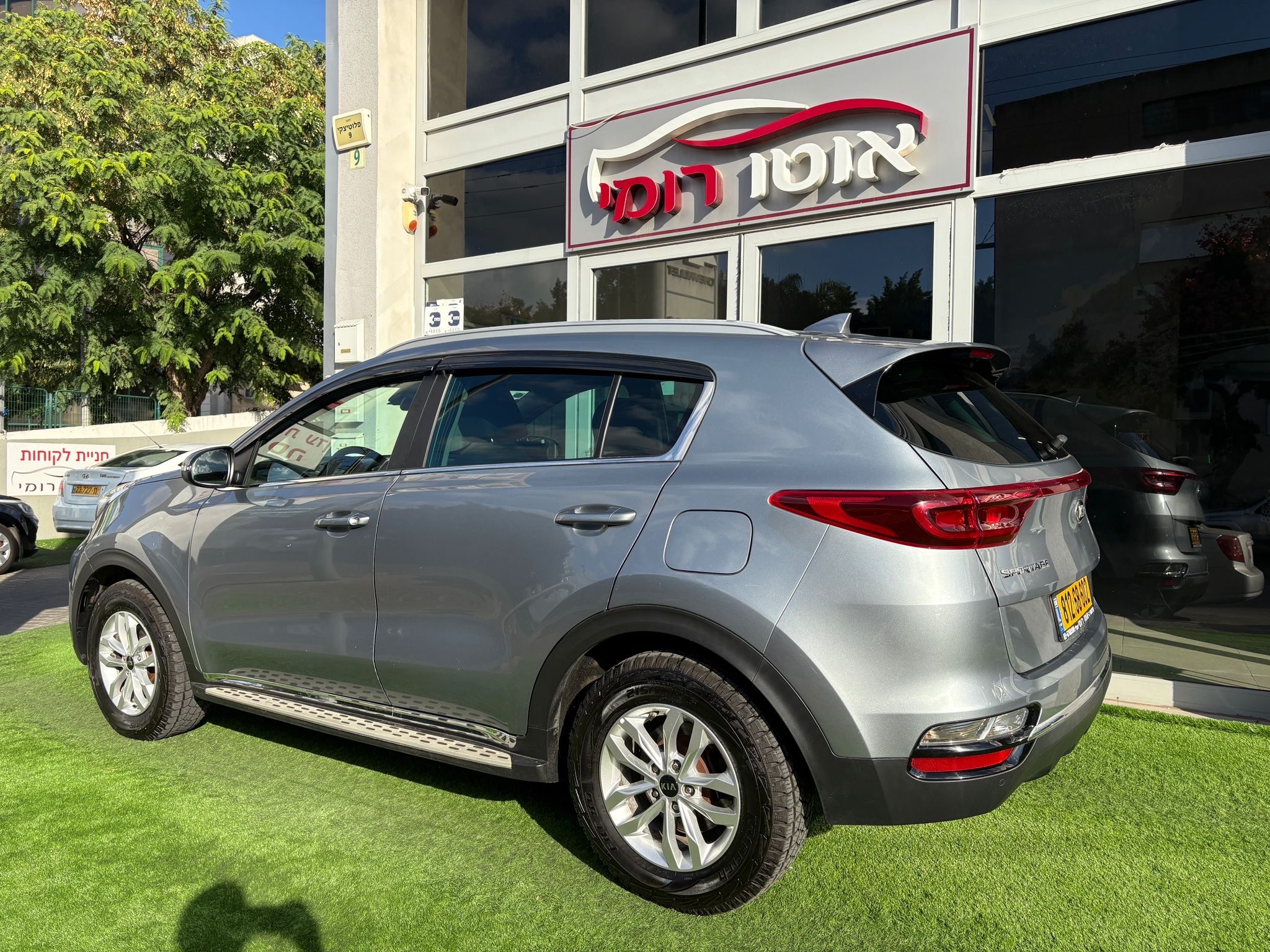 תמונות רכב קיה ספורטז'