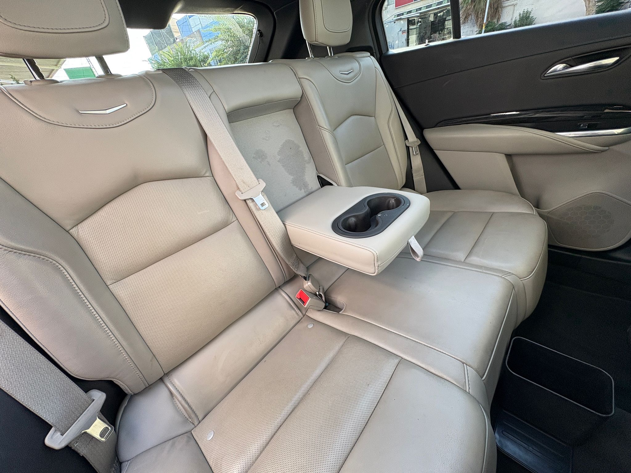 תמונות רכב קאדילאק XT4