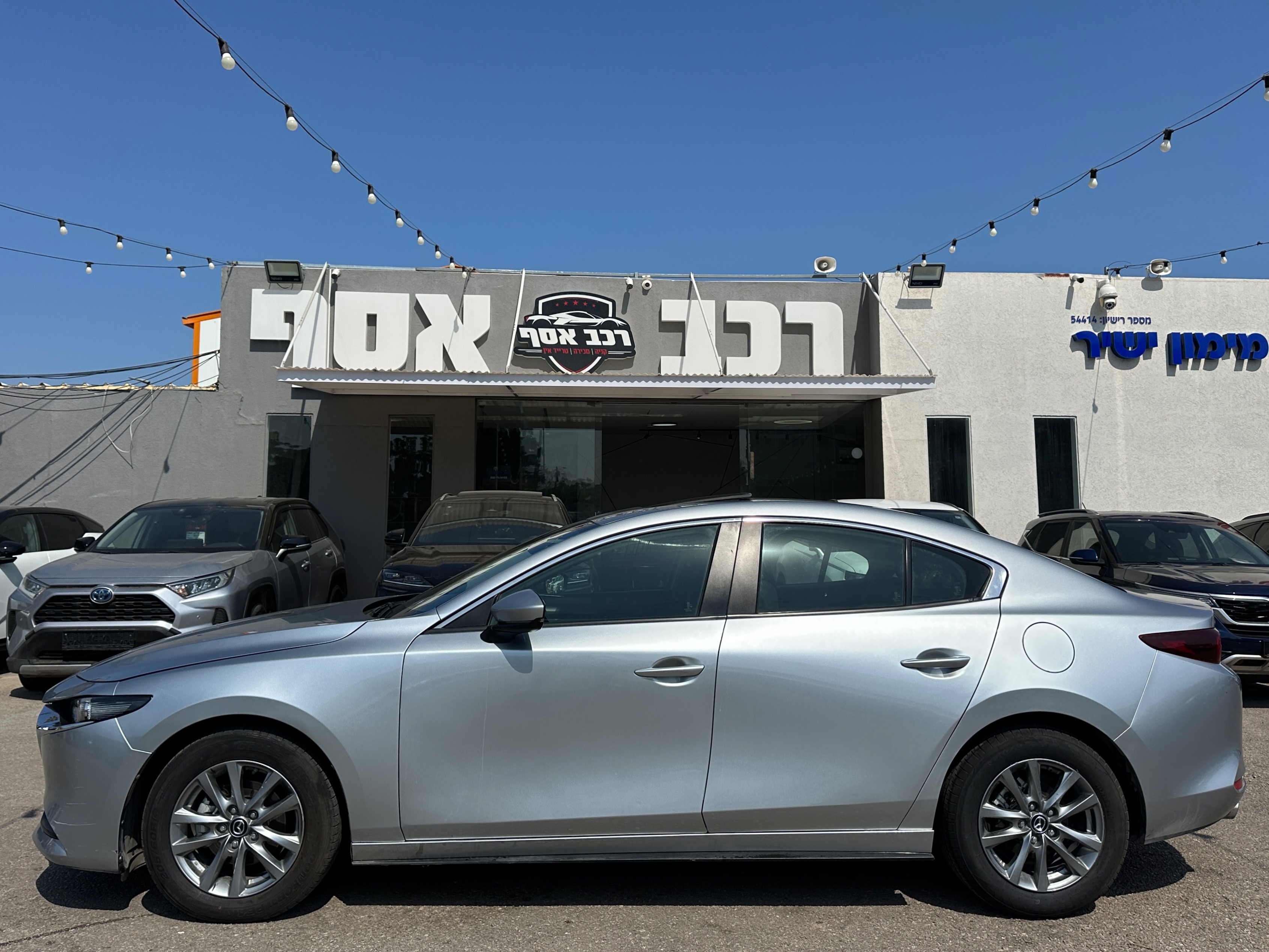 תמונות רכב מזדה 3