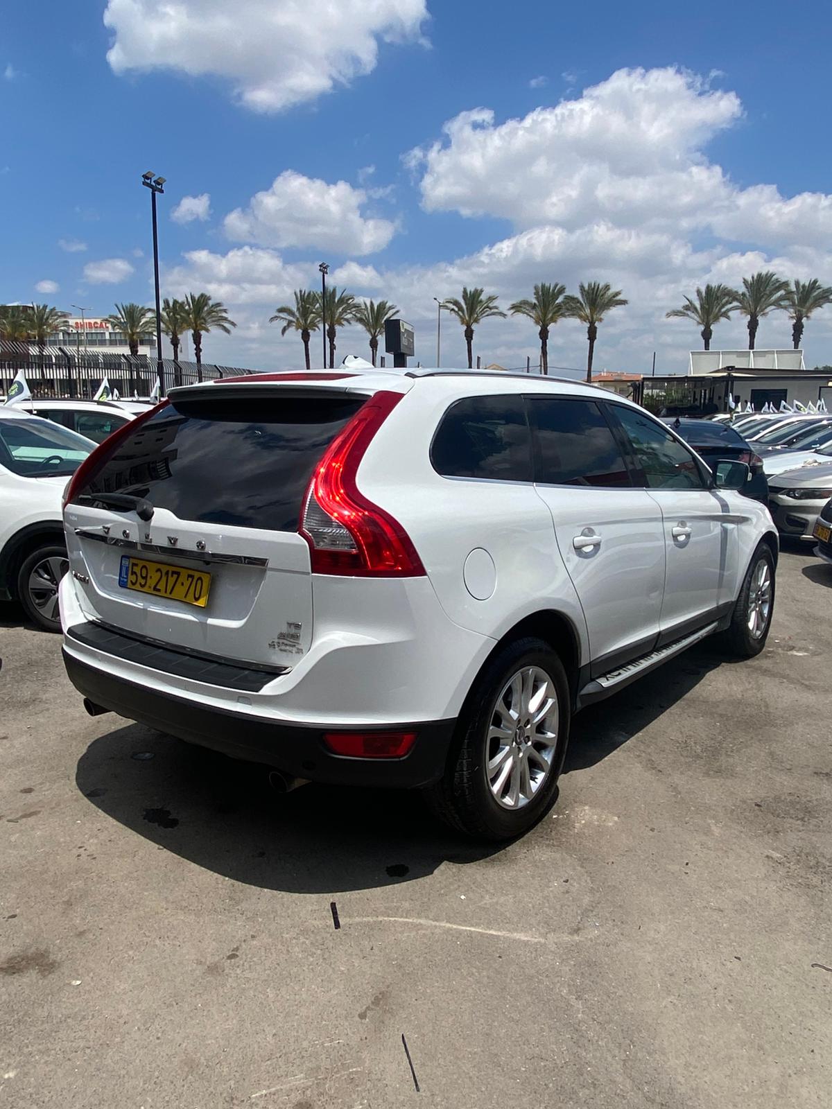 תמונות רכב וולבו XC60 T6