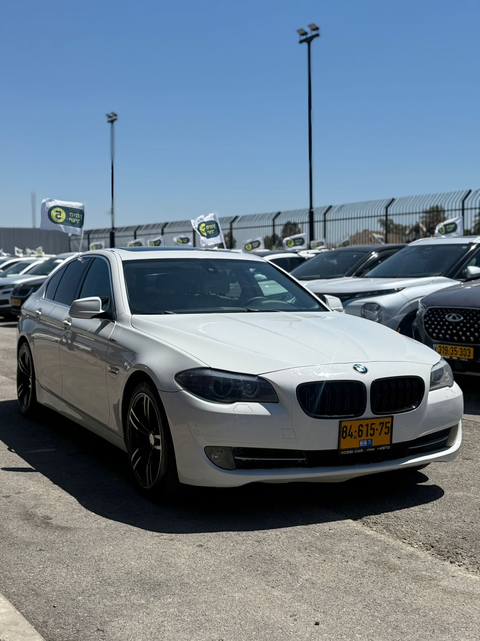 תמונות רכב ב מ וו 520I