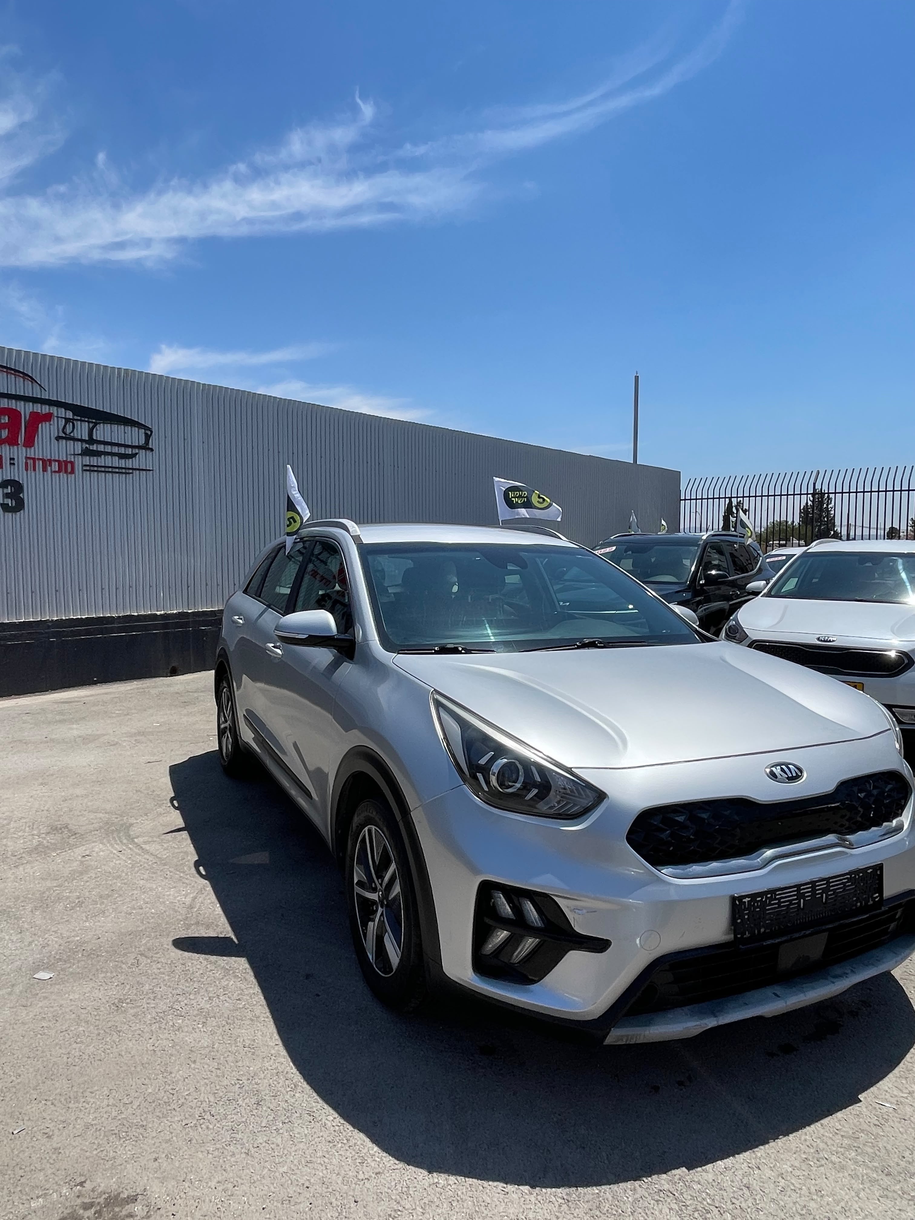 תמונות רכב קיה NIRO