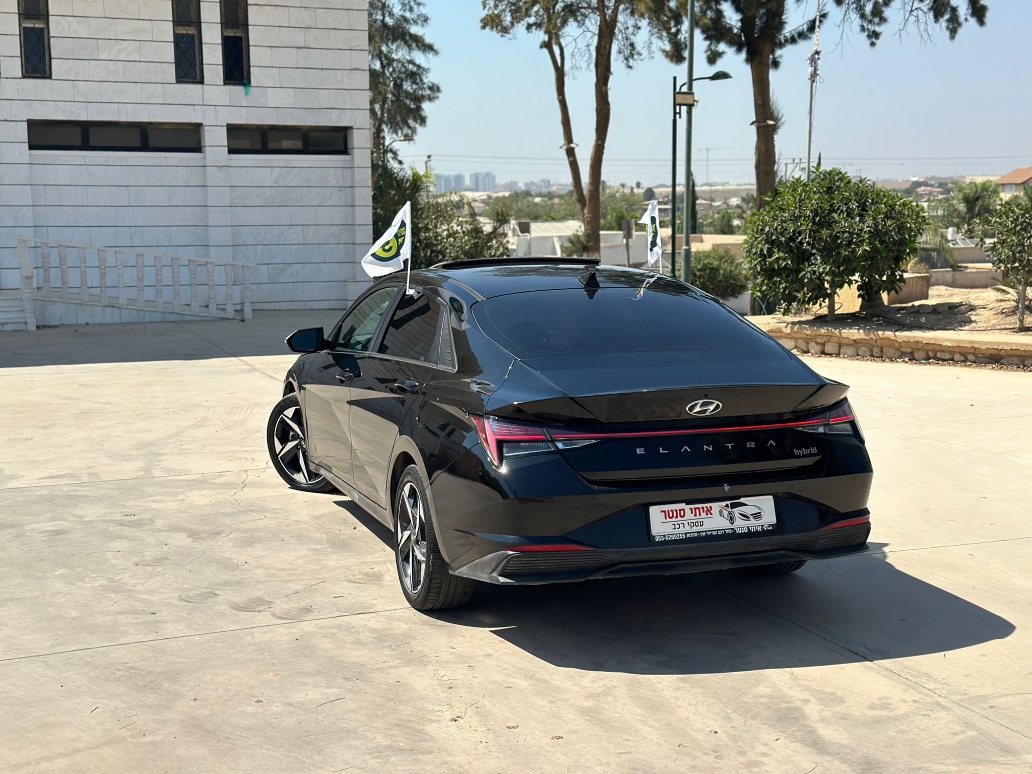 תמונות רכב יונדאי אלנטרה