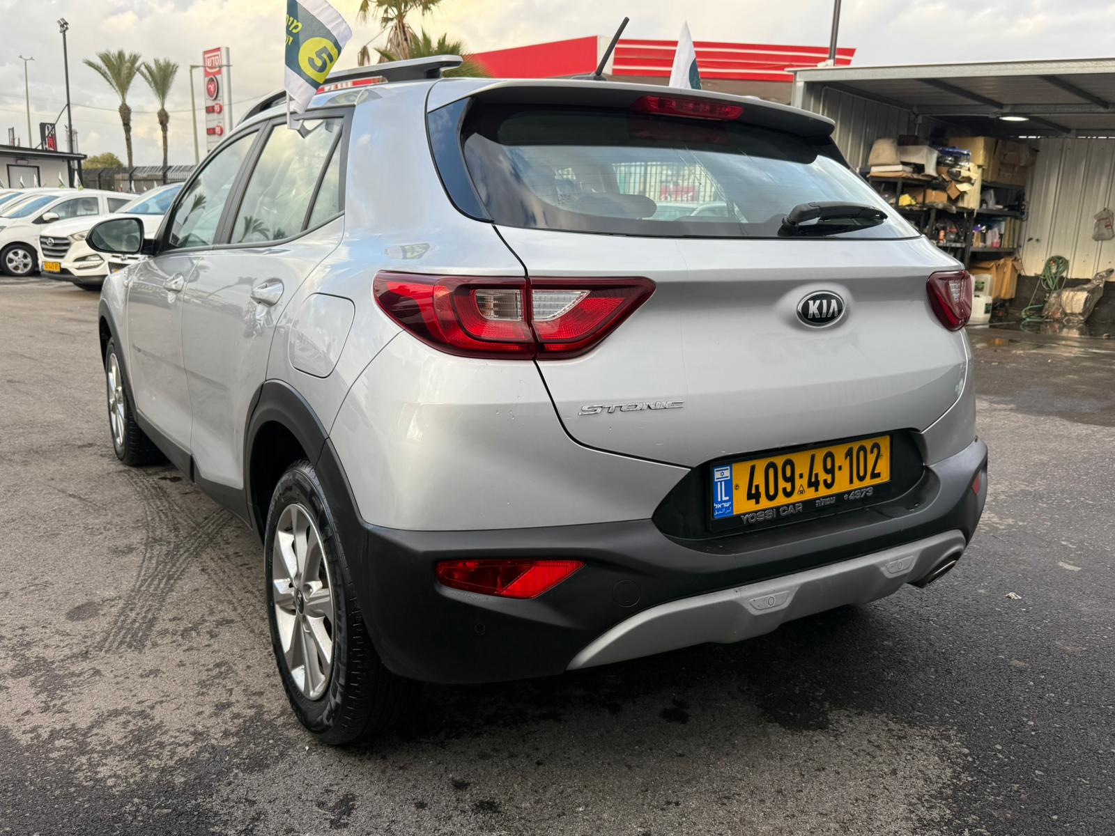 תמונות רכב קיה STONIC