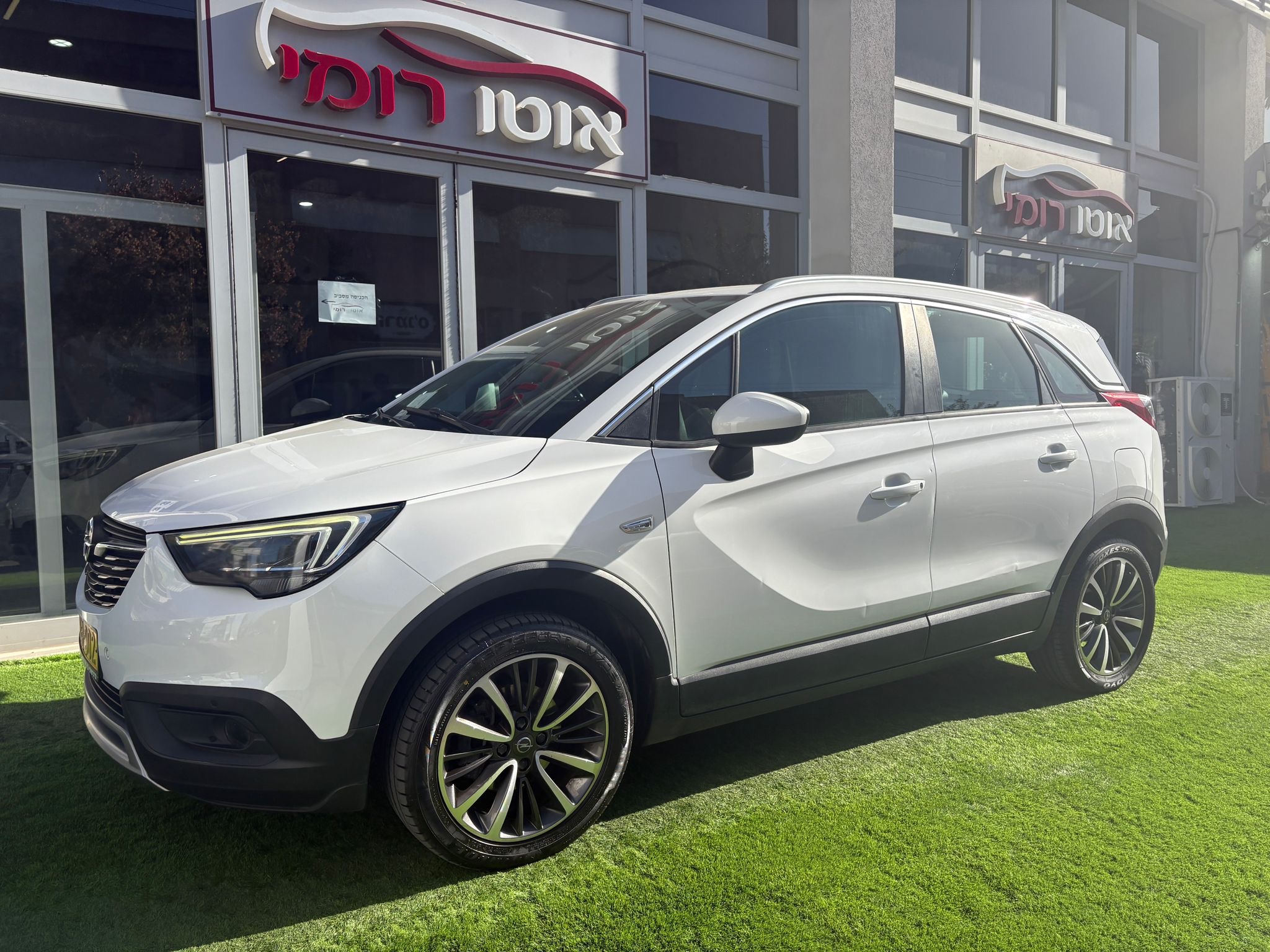 אופל, קרוסלנד-X