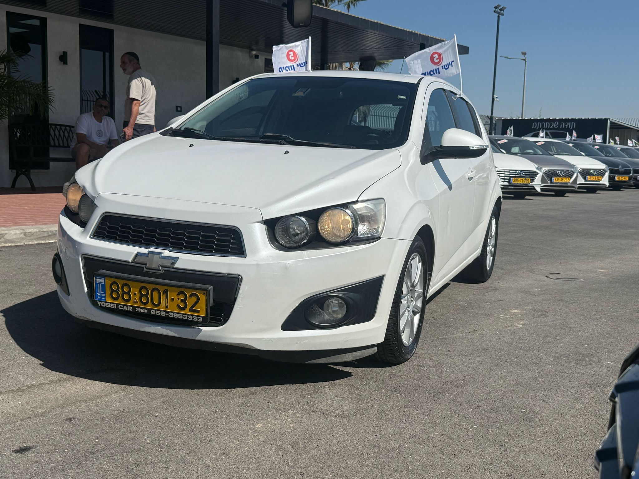 תמונות רכב שברולט SONIC