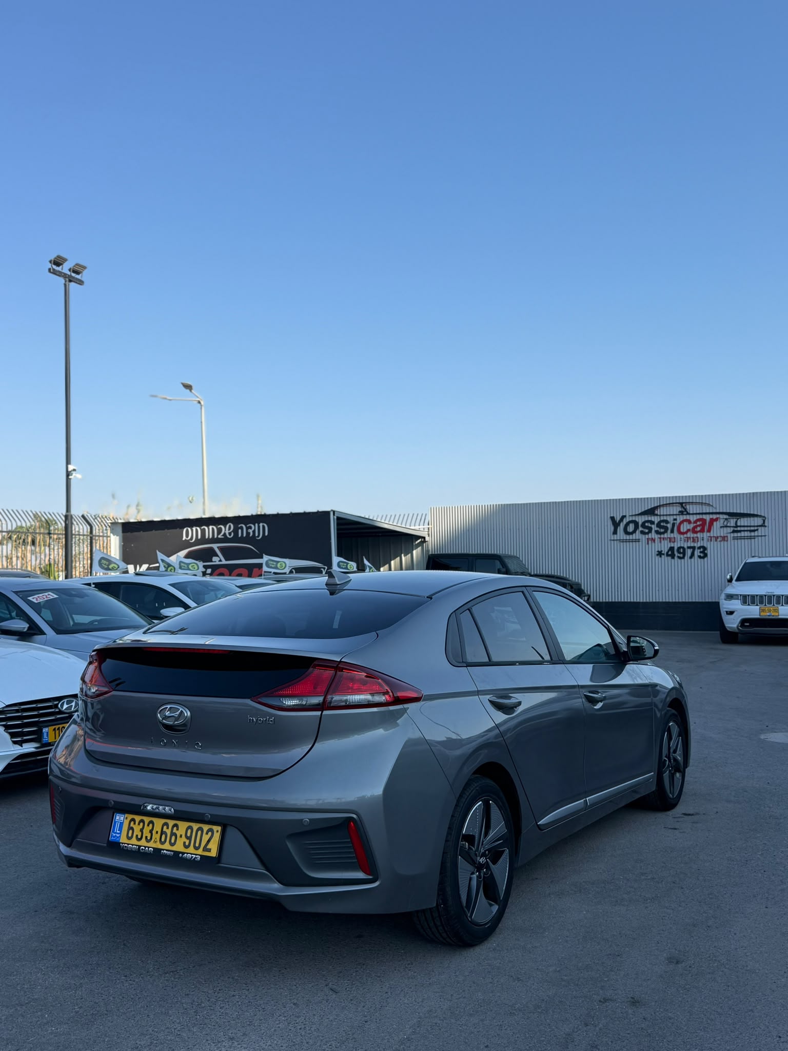 תמונות רכב יונדאי IONIQ HYBRID