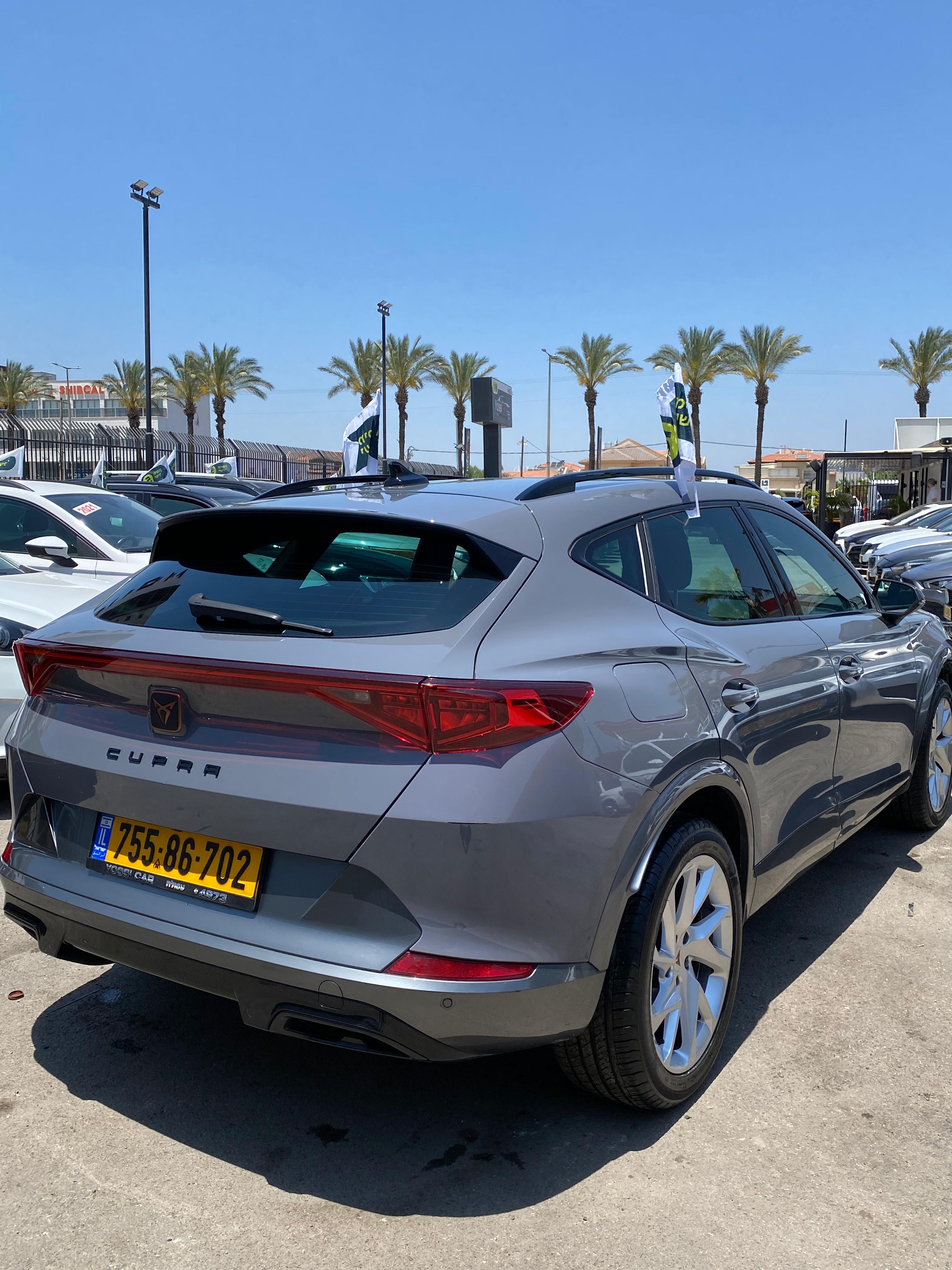 תמונות רכב סיאט CUPRA