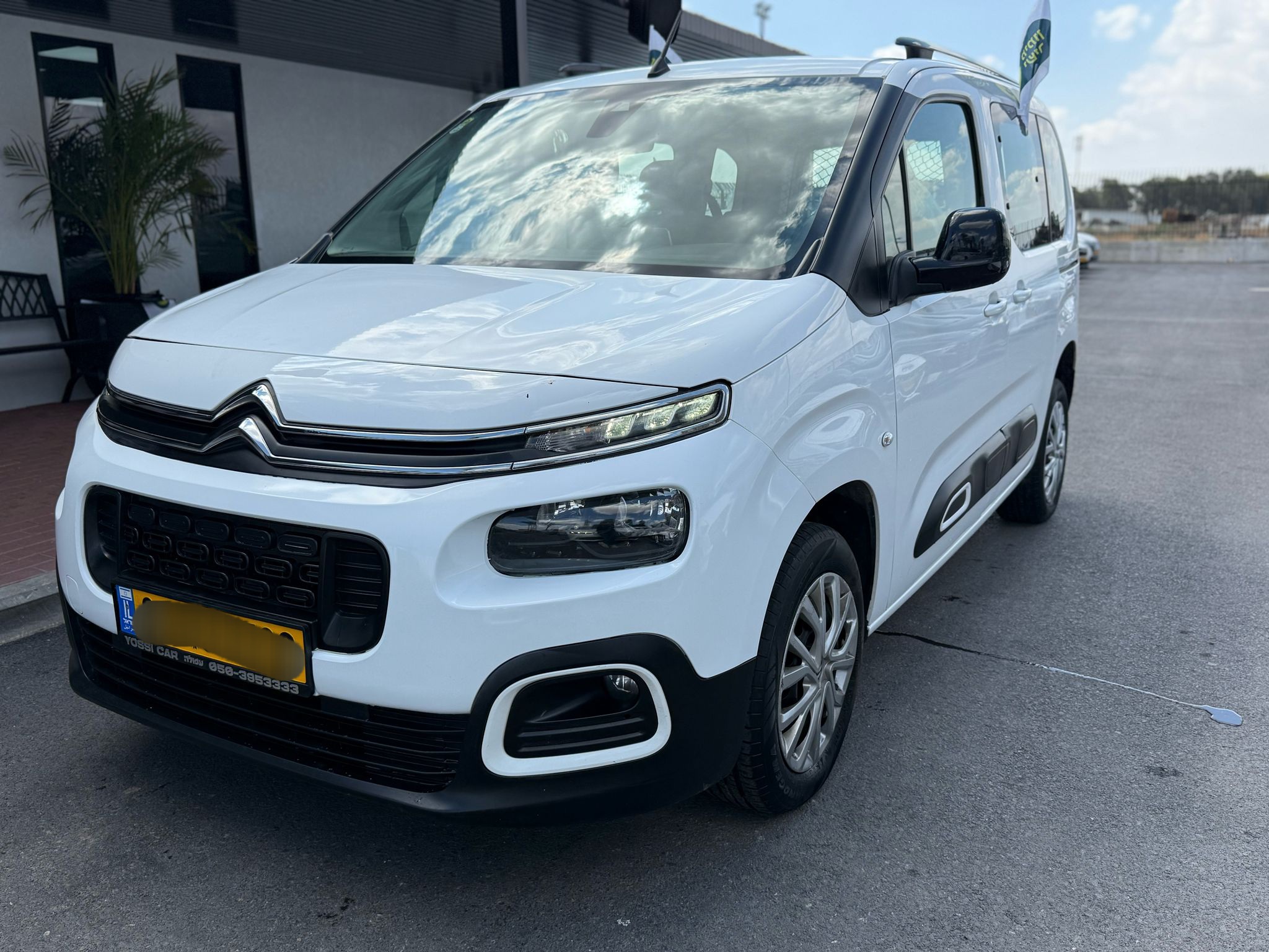 77f5a6fb87479f6a938b4fa7ac4641d2_Expires=1732492800&Key-Pair-Id=APKAQ4GOSFWCVNEHN3O4&Signa