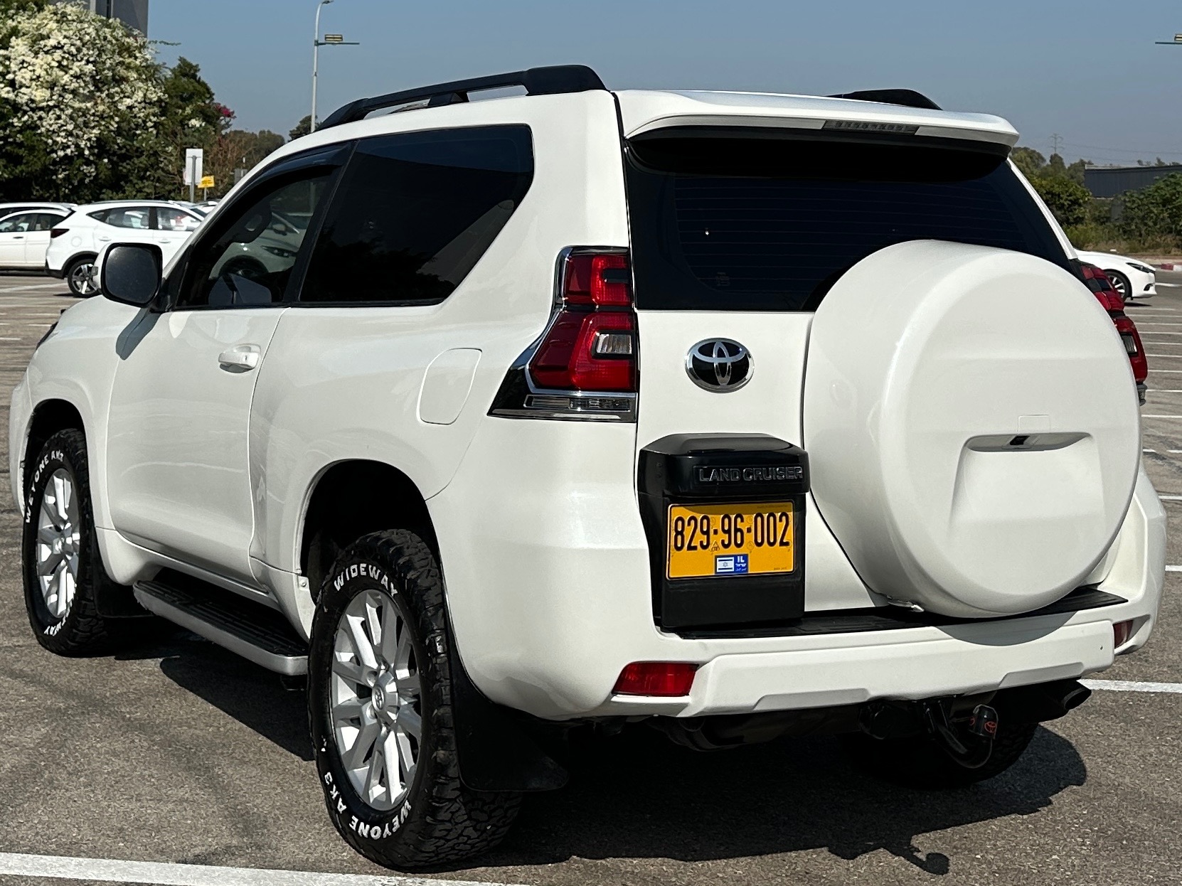 תמונות רכב טויוטה לנד קרוזר