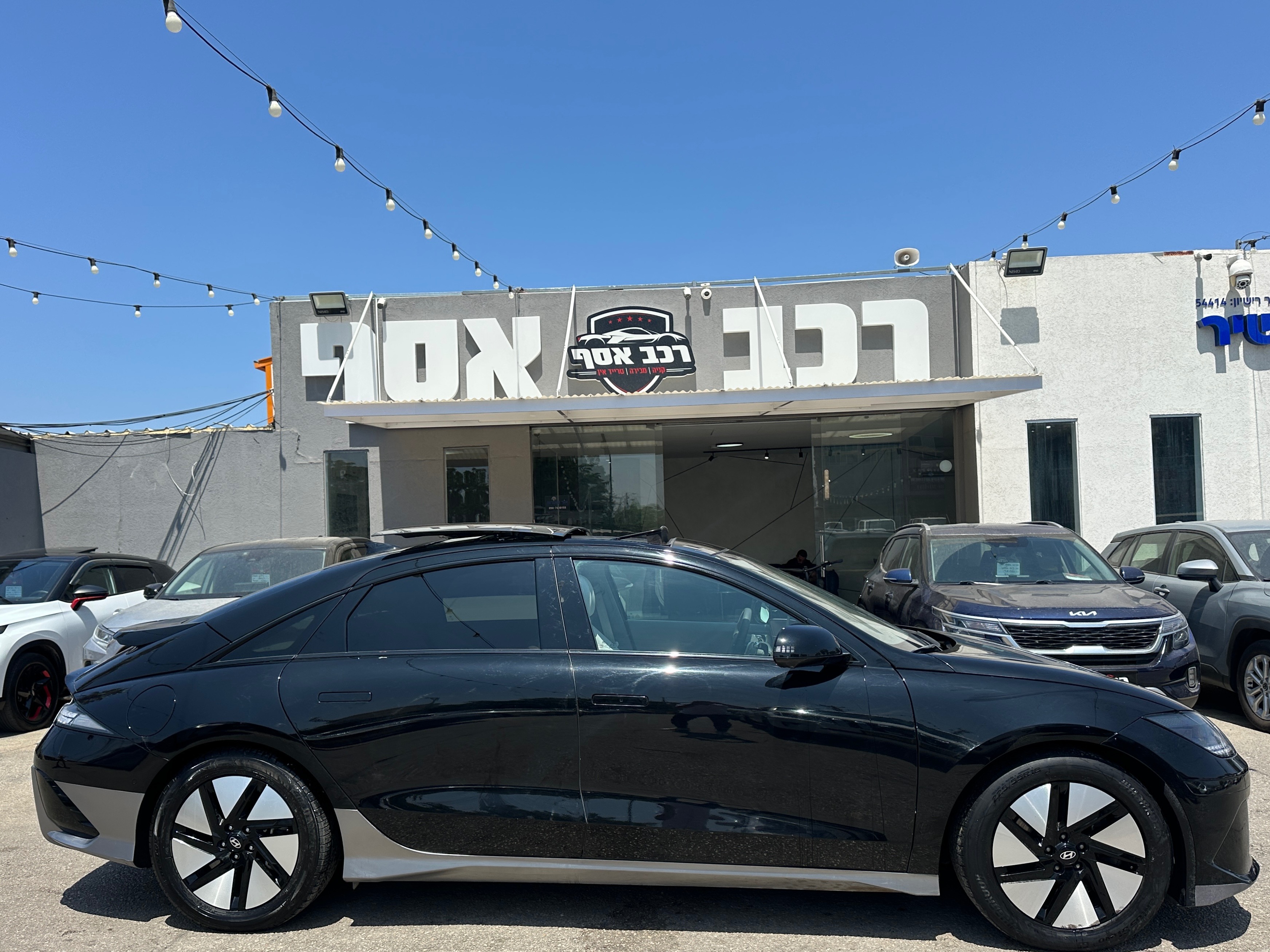 תמונות רכב יונדאי איוניק