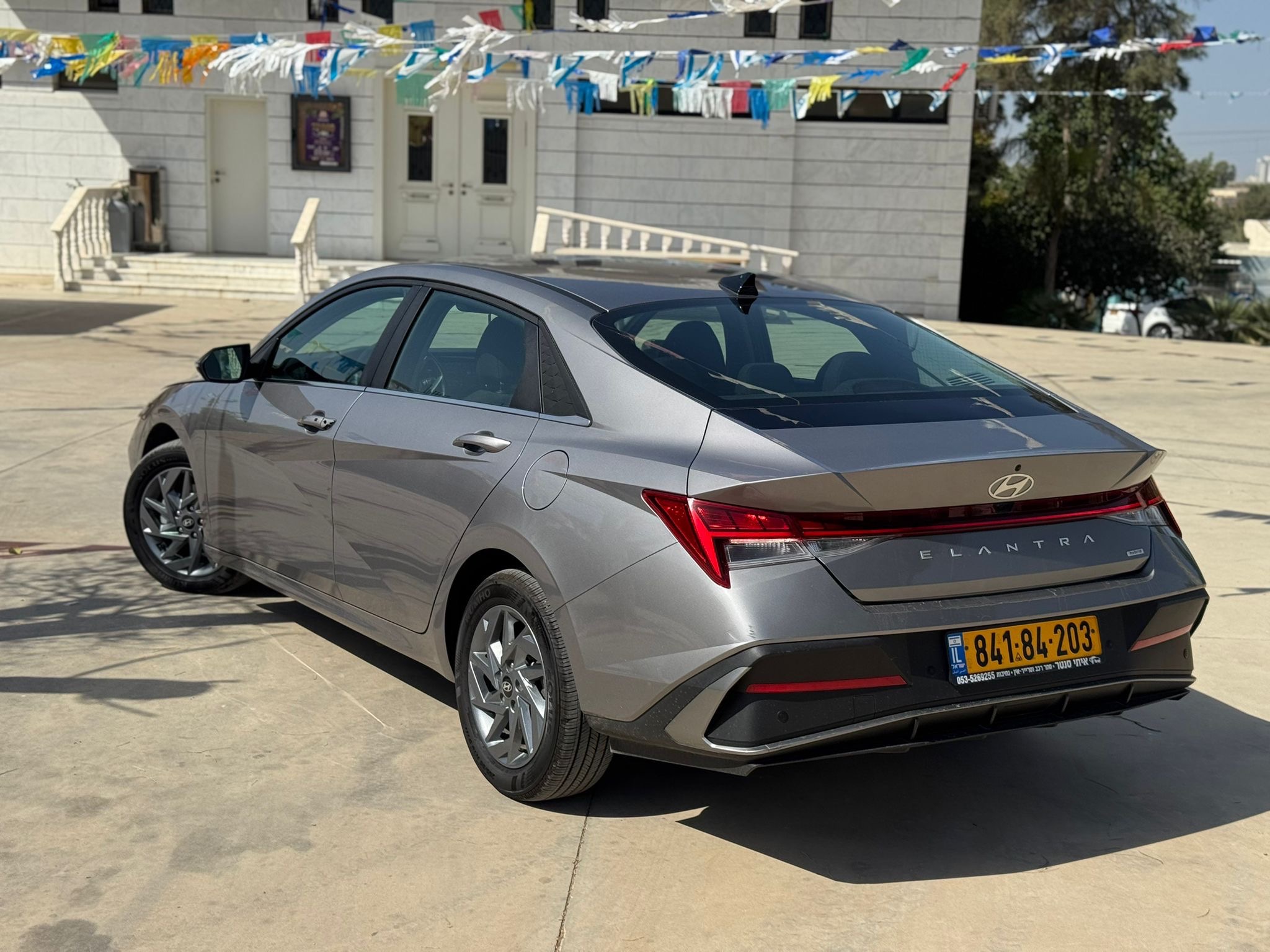 תמונות רכב יונדאי אלנטרה