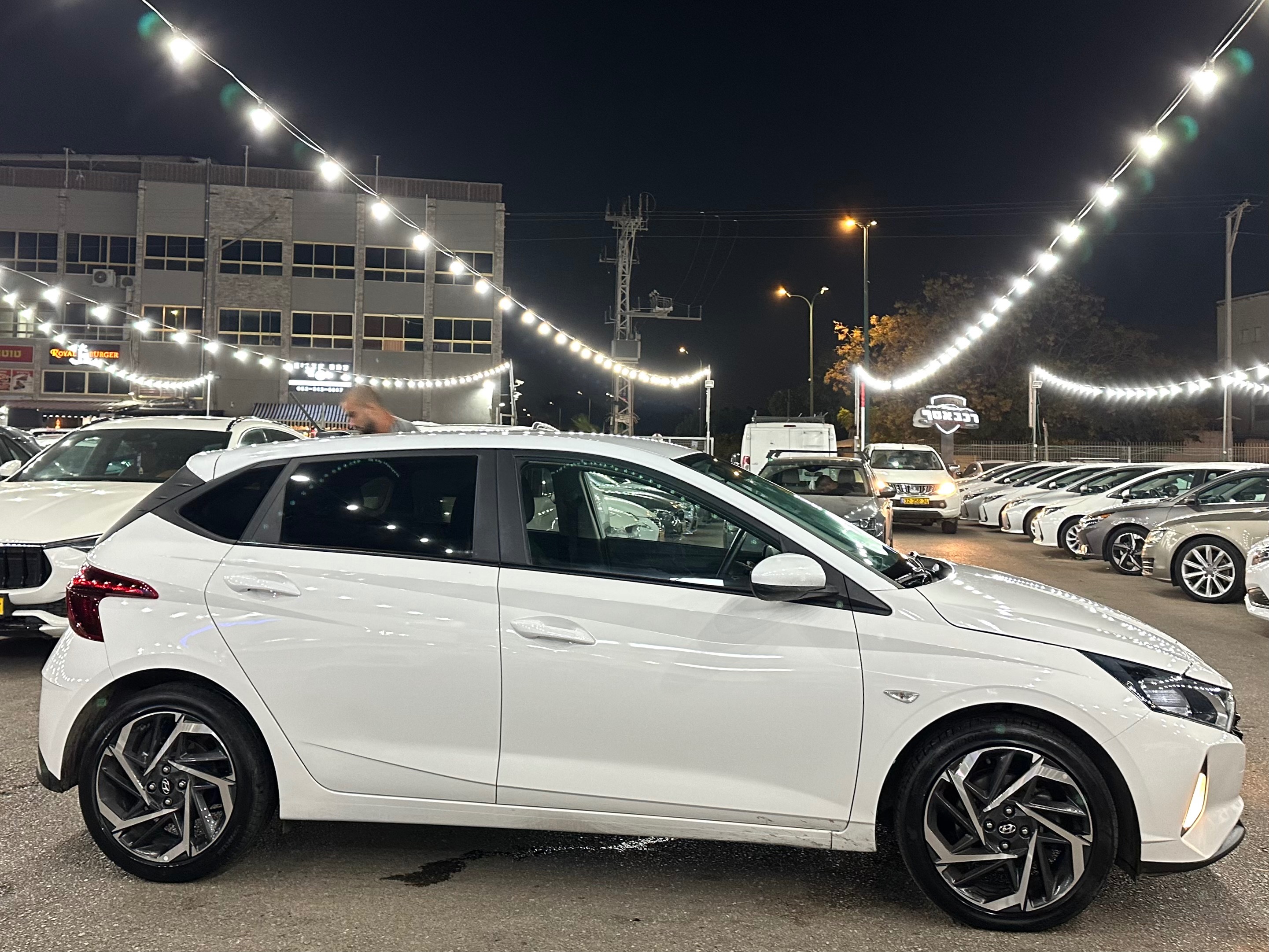 תמונות רכב יונדאי I20