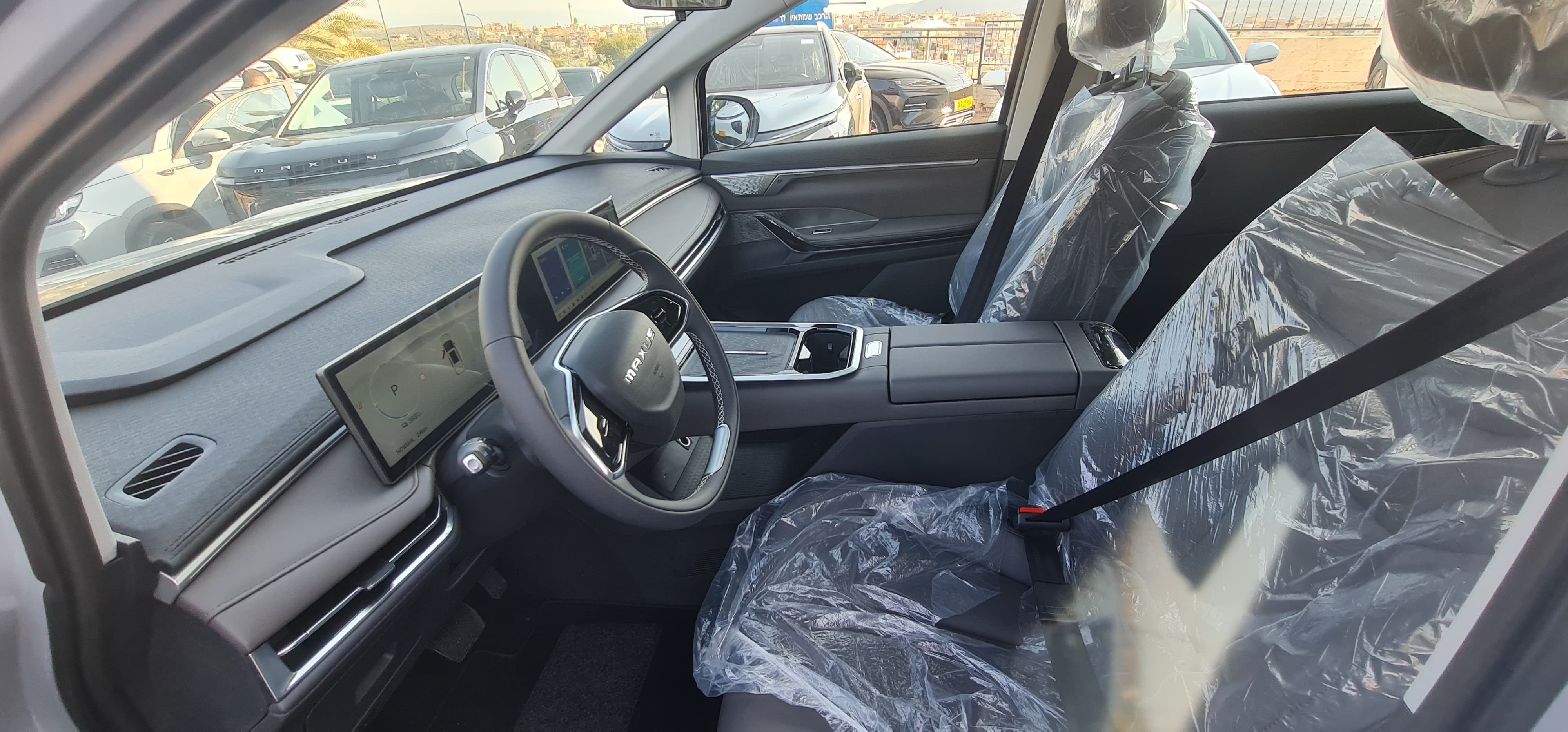 תמונות רכב MAXUS MIFA7