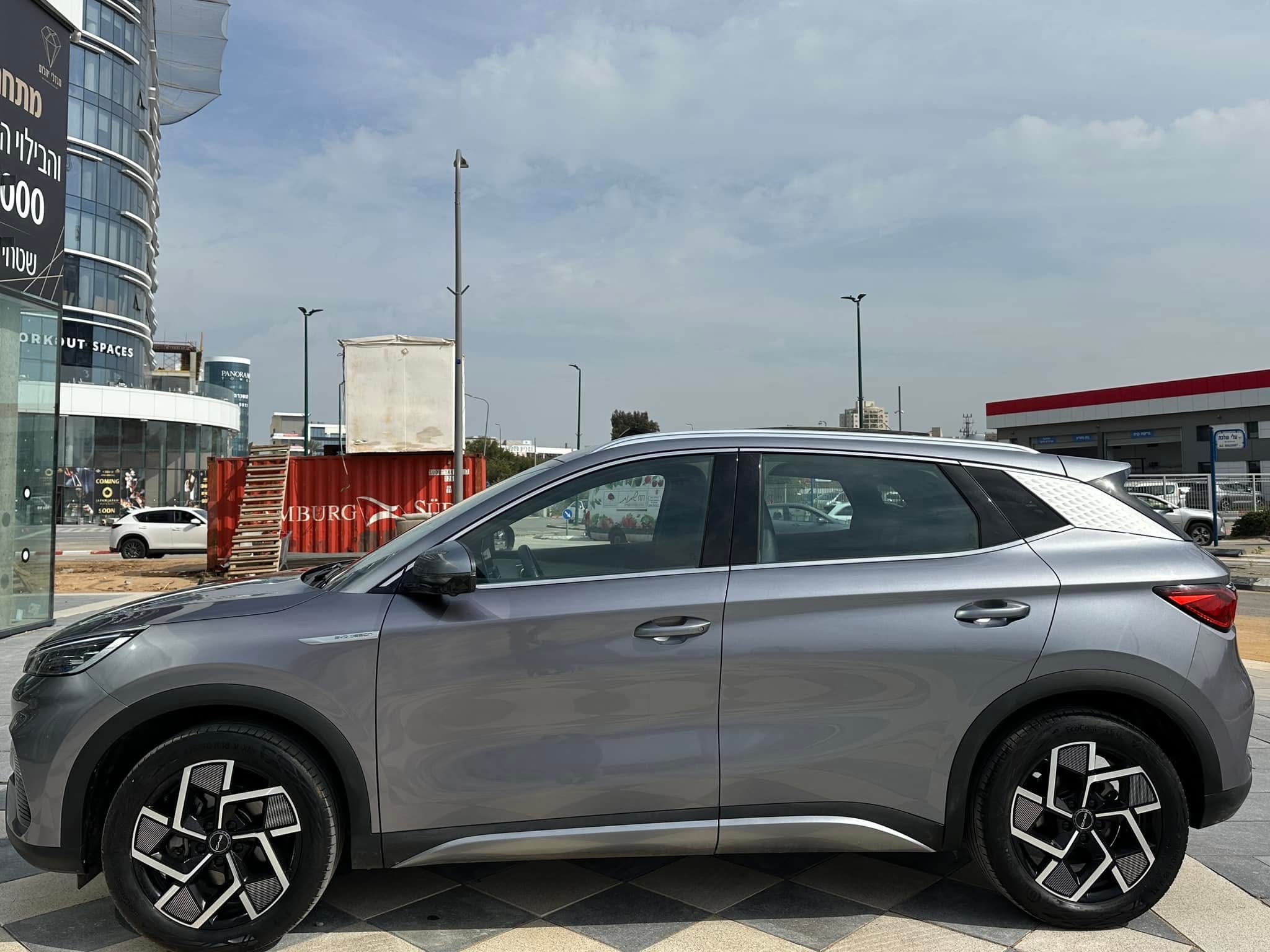 תמונות רכב בי ווי די ATTO 3