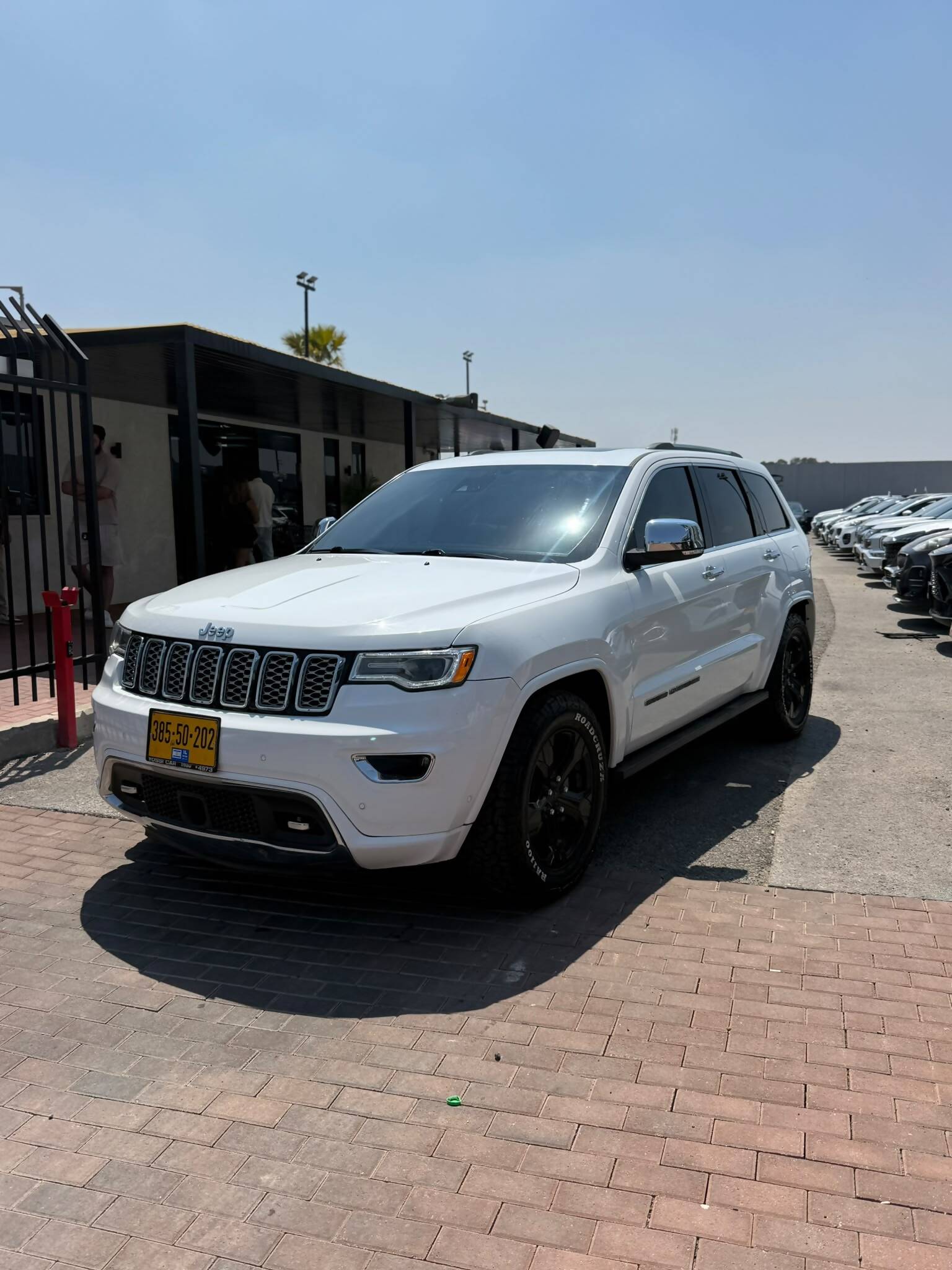 ג'יפ, GRAND CHEROKEE