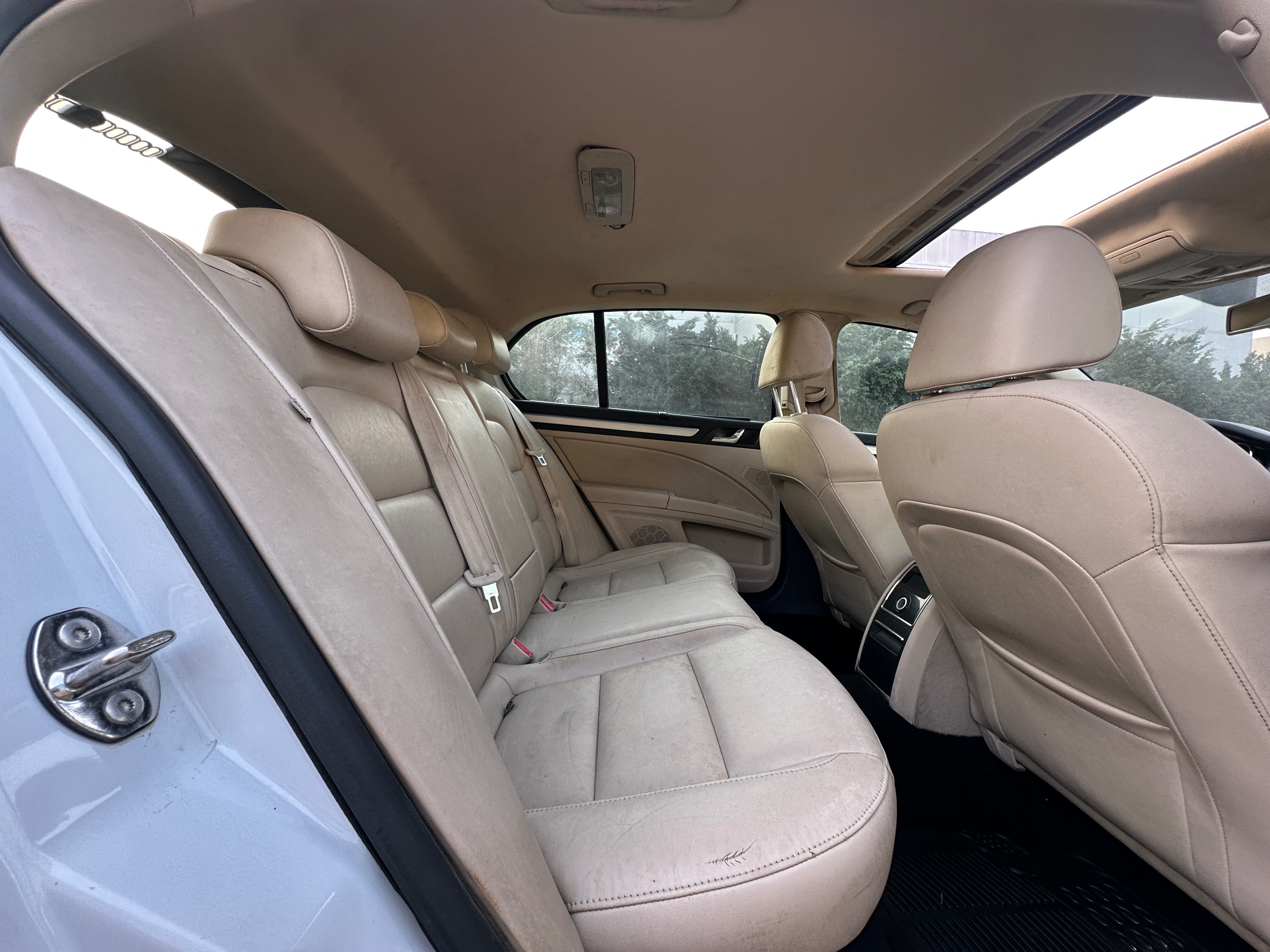 תמונות רכב סקודה סופרב