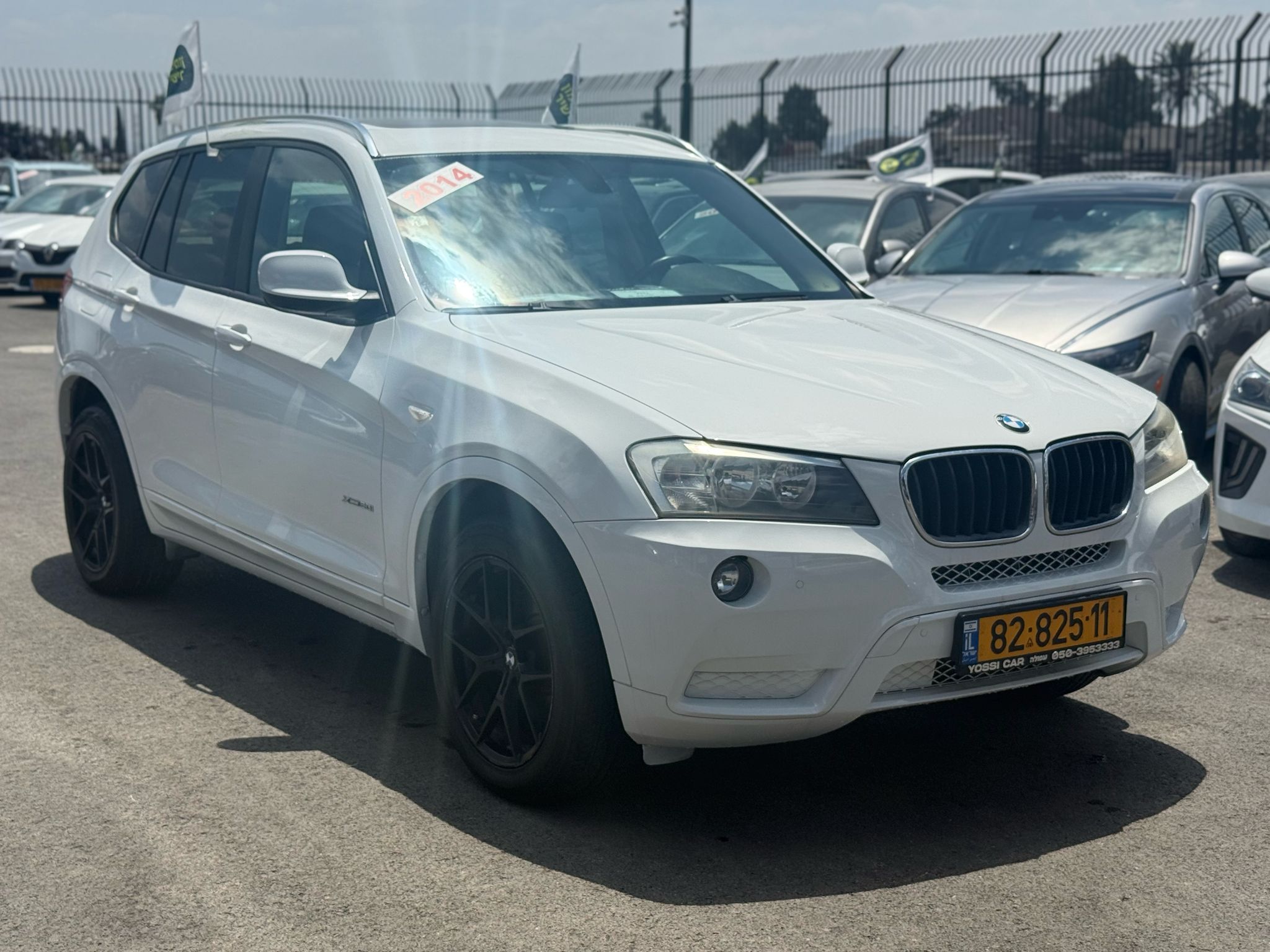 תמונות רכב ב מ וו X3 XDRIVE 20I