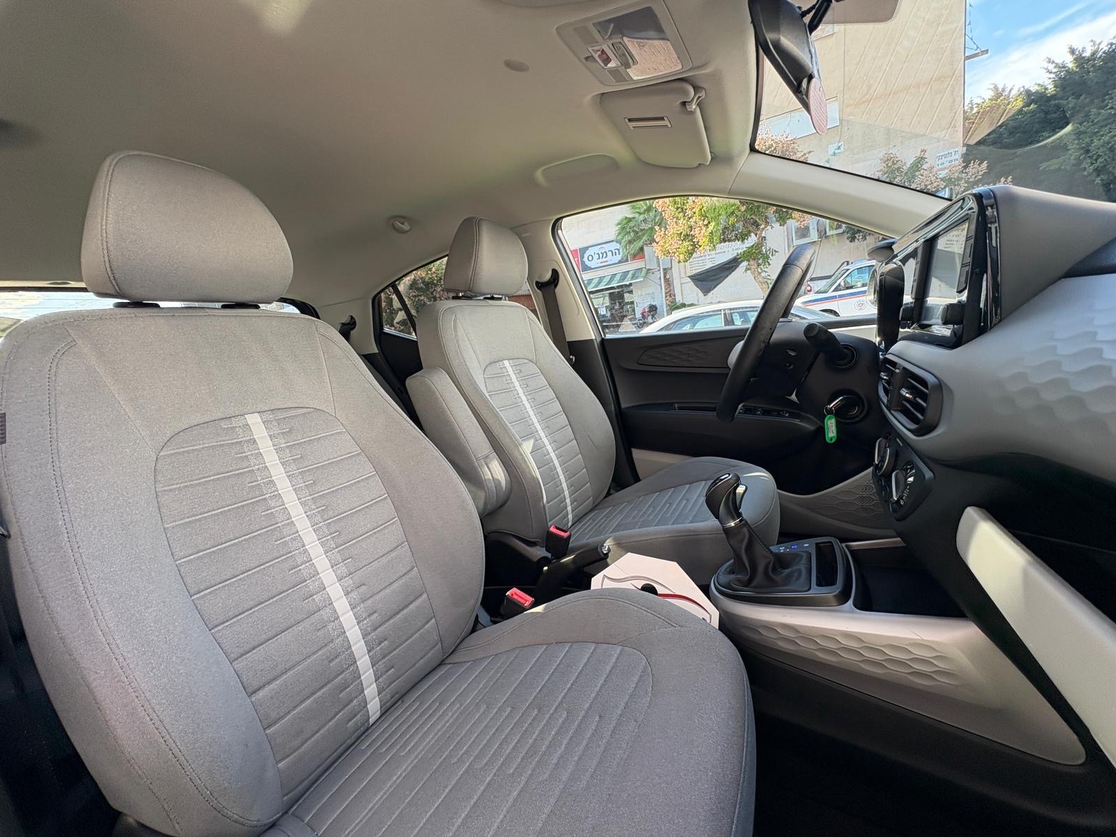 תמונות רכב יונדאי I10