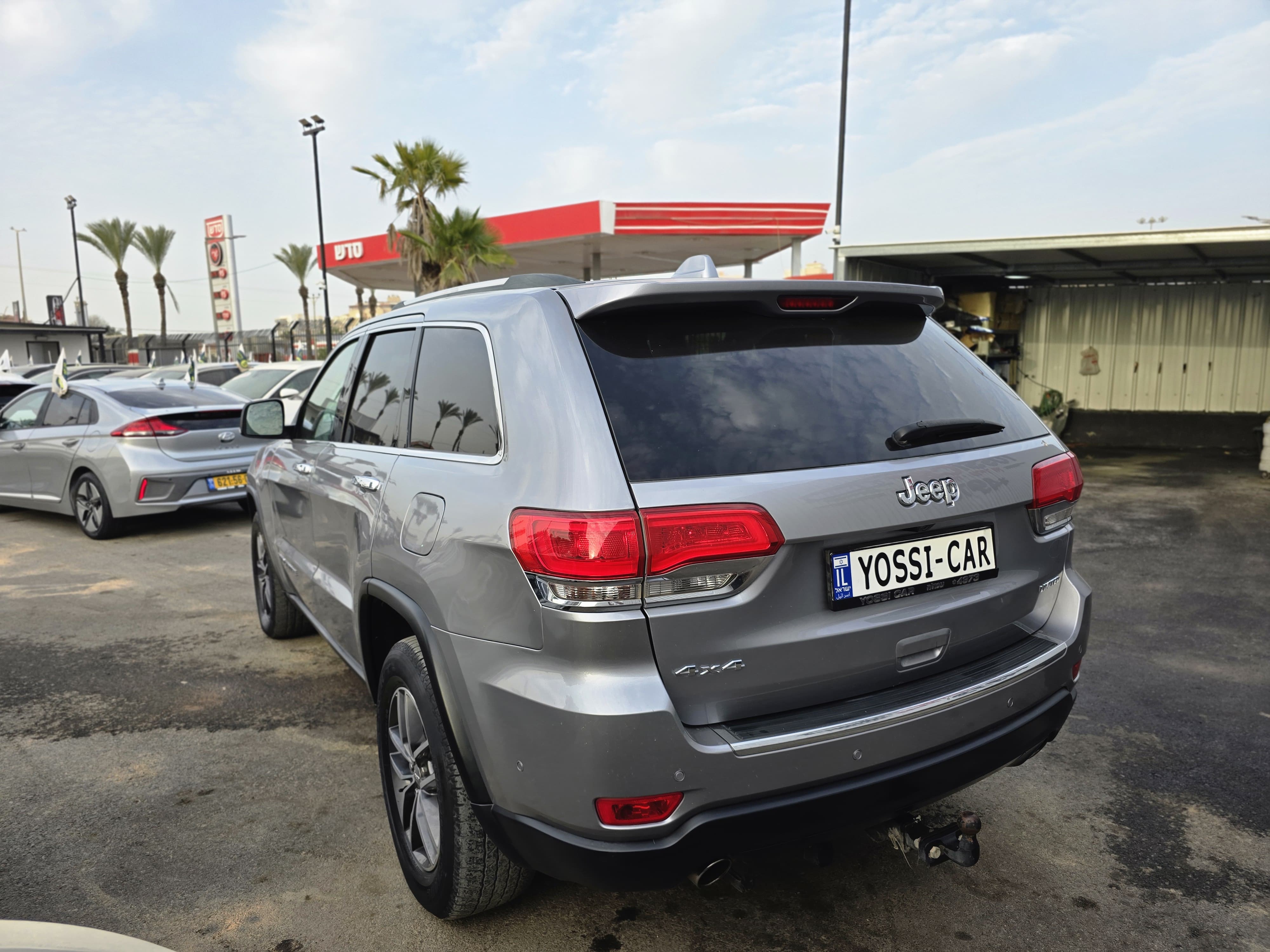 תמונות רכב קרייזלר GRAND CHEROKEE