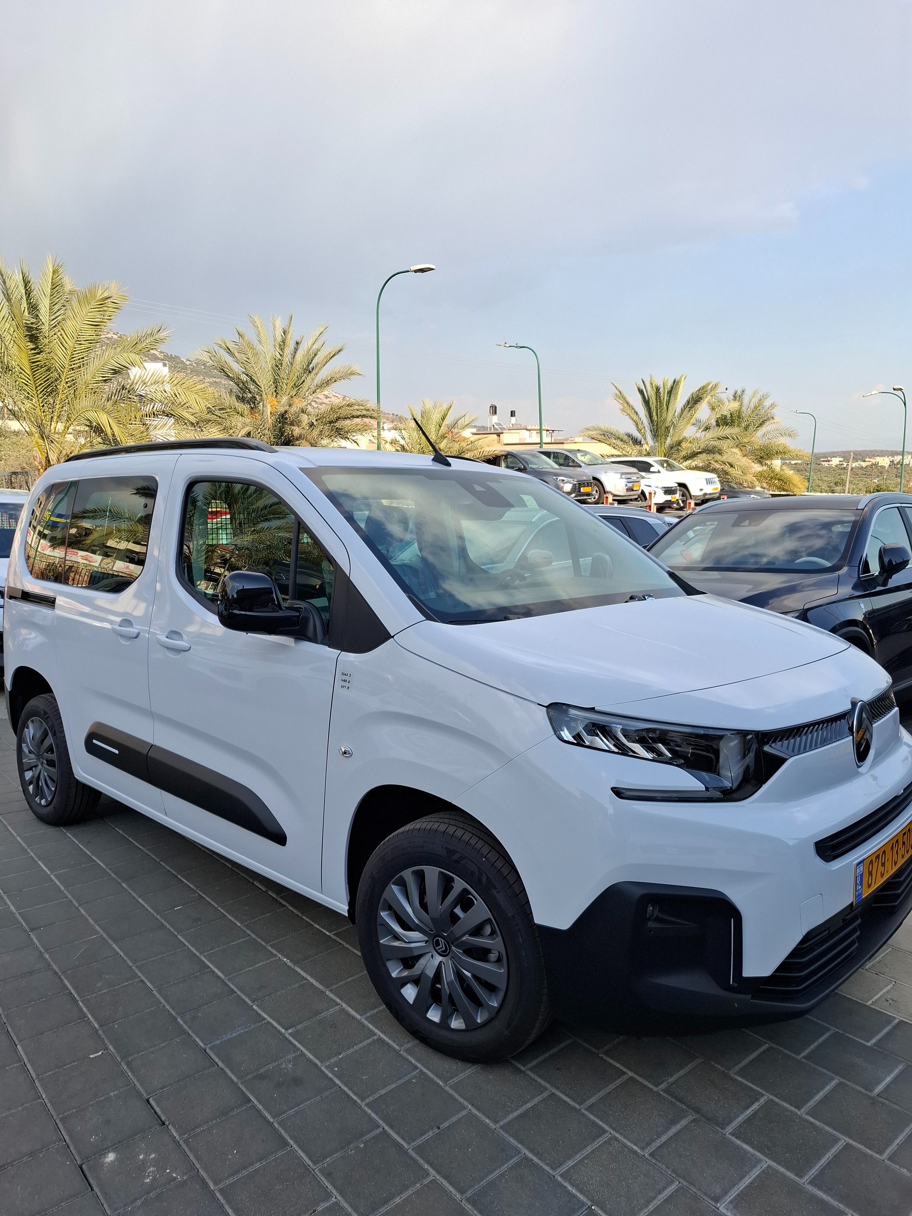 תמונות רכב סיטרואן ברלינגו