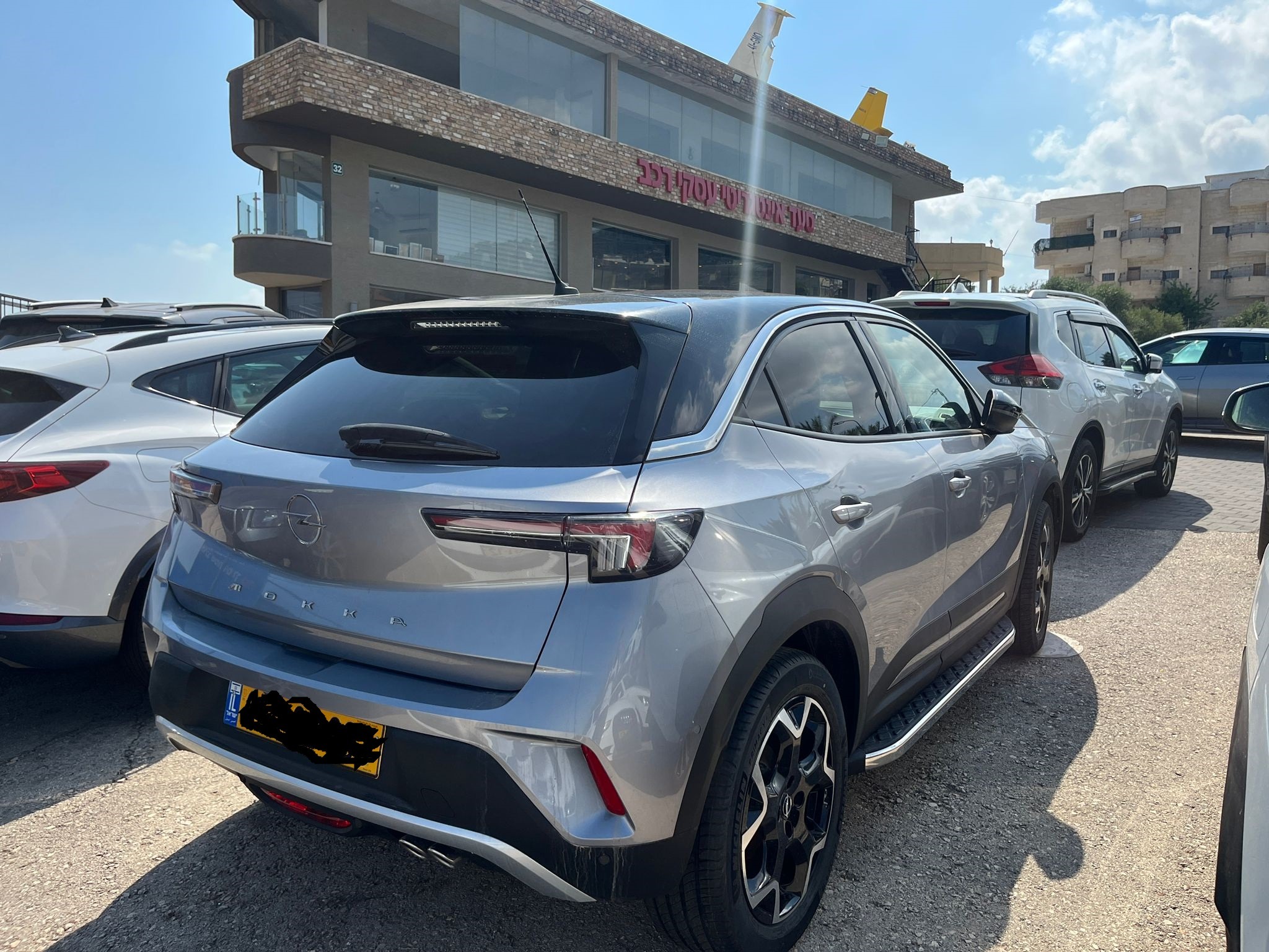 תמונות רכב אופל מוקה